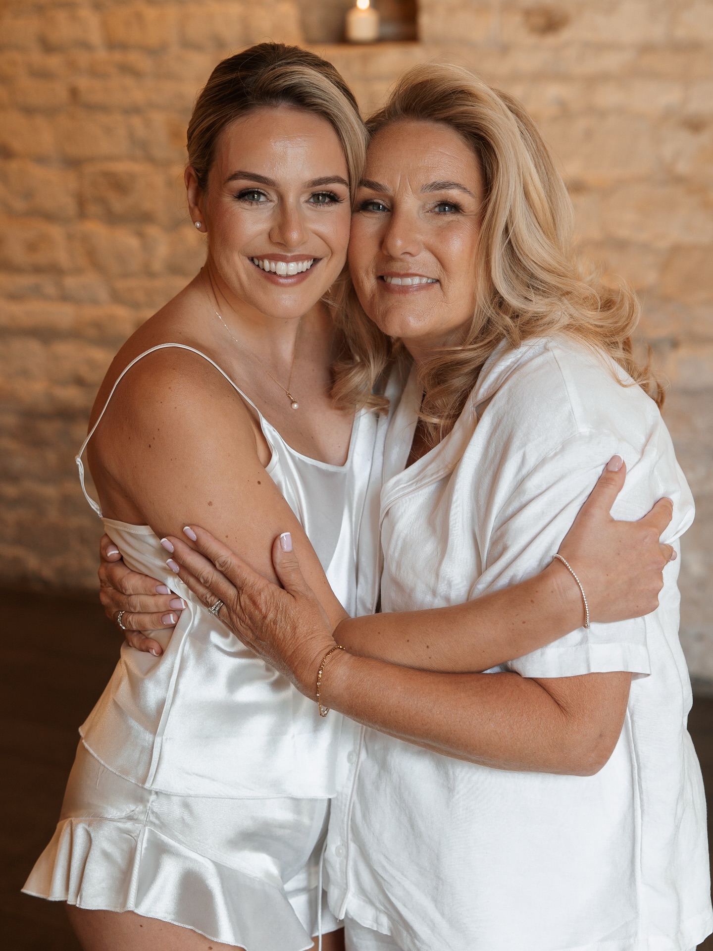 To the Mother Who is Afraid of Looking Like ‘Someone Else’…
If you are the Mother of the Bride or Groom reading this, let’s have a little moment…
I know your fear is real, the dread of makeup that feels heavy, cakey, or so bold it hides the beautiful face your family knows and loves. You want to feel polished, proud, and beautifully yourself - not masked by heavy ‘filter looking’ makeup trends
The gift of confidence and relaxation with a stunning makeup experience is the ultimate pampering you deserve!
As a mum myself, we give so much of ourselves to raising are babies, it’s now time you get that glow back as you watch your babies get married 🥹
Watching their mum glow with confidence is something every child wants to experience on their wedding day! When Mum is happy, the Bride is truly happy.
BRIDES! Show this post to your mum to reassure her that modern, luxury makeup is nothing to be afraid of, I promise, WE ALL want her to glow with refined elegance.
Bride @elysiapemberton
Photo @throughthelensmm
Venue @lapstonebarn
#warwickshirewedding #worcesterwedding #gloucestershirewedding #herefordshire #shropshire #thecotswolds #cotswoldswedding #cotswoldsmakeupartist #worcestermakeupartist #birmimghammakeupartist #redditch #stratforduponavon #gorcotthall #elmorecourt #manorbythelake #hawkstonehall #ragleyhall #bourtonhall #hamptonmanor #primrosehillfarm #bridetobe #motherofthebridemakeup #elegantbride #luxurywedding #crippsbarnwedding #maturemakeup #hamptoncourtcastle #motherofthegroom #motherofthebride