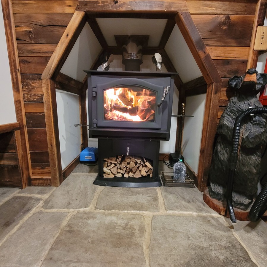 🔥 Heating Ohio! 🇺🇸
Kirt S. has been in touch from his small family home in Ohio — where his Recoheat, fitted back in February 2022, is still going strong 💪🏽
He writes:
“We have a small 1200 sq ft home that’s spray-foam insulated. This is a Kuma stove that I purchased used many years ago — and the Recoheat pumps out double the amount of hot air!” 🔥🔥
We were fascinated to see the pump sitting right on the hearth — Kirt says it’s so quiet, he’s never even made a box for it. That shows how much the room’s acoustics influence the sound, more than the pump itself. His solid sandstone hearth probably helps too — less vibration and softer resonance than granite 👏🏽
It’s fantastic to hear how his Recoheat has become a key part of their heating setup, three years on. Here’s to many more warm winters in Ohio! 🇬🇧❤️🇺🇸
#Recoheat #HeatRecovery #MadeInBritain #HeatingOhio #WoodBurnerLife #CosyHomes #WinterWarmth #InstallerNetwork #EnergyEfficiency #FireplaceGoals #StoveIndustry