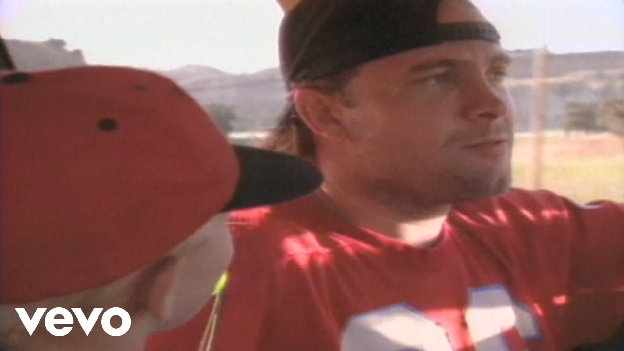 Five years ago, Doug Supernaw died of cancer at his Texas home. He scored three Top 5 singles, including I Don't Call Him Daddy. #MusicIsLegend https://youtu.be/Ot6F-HAX3VY?si=swXRSJaE46r7MiFv