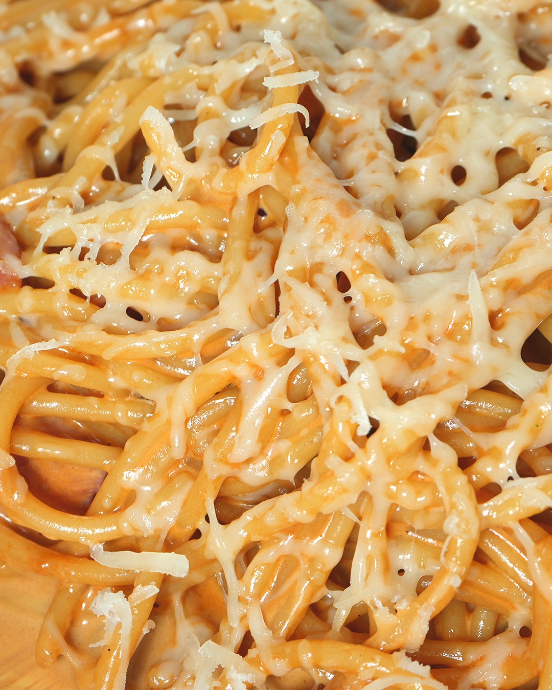 Alfredo, Boloñesa y Carbonara son el trío perfecto para los amantes de la pasta. Prueba nuestros platillos recién hechos con ingredientes frescos y todo el toque artesanal de Pizza & Totó 💛🍝🔥
📲 Pide tu favorita en Uber Eats, Rappi o visítanos en 👉 pizzatoto.mx
.
.
.
#PastaLovers #Foodie #RecetasDePasta #HealthyPasta #AmantesDeLaPasta #PastaSaludable #PastaTime