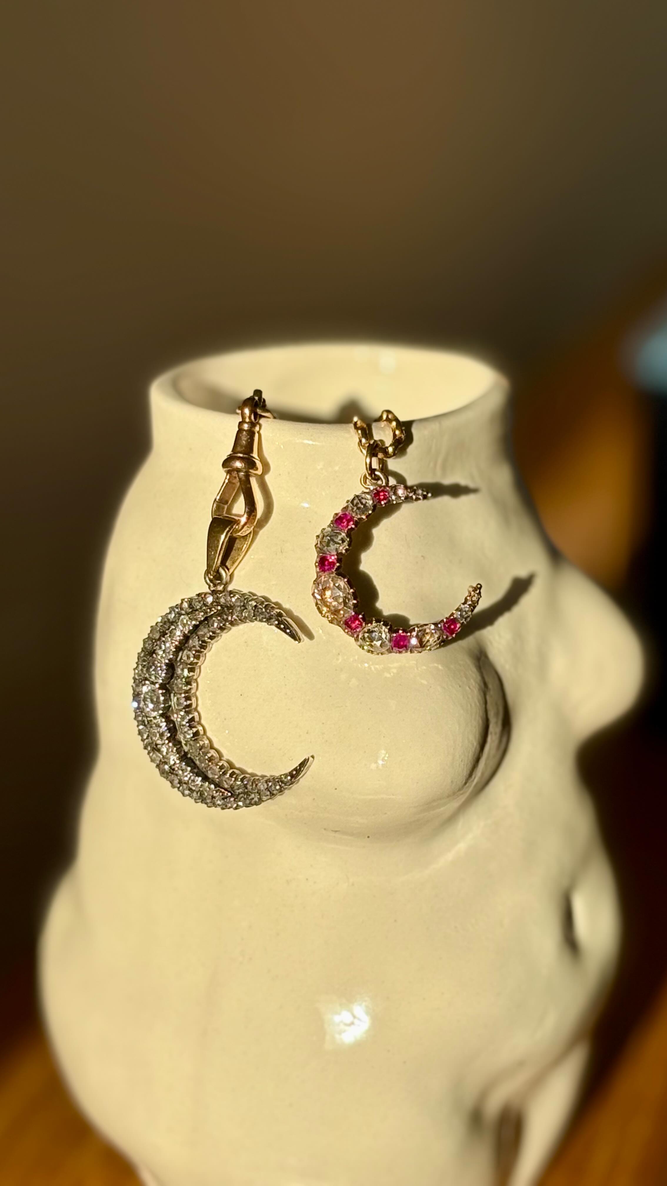 Double crescent kind of day with ❤️ANIKA❤️ and 💙CHARLOTTE💙
Both available at www.heirloomjewells.com