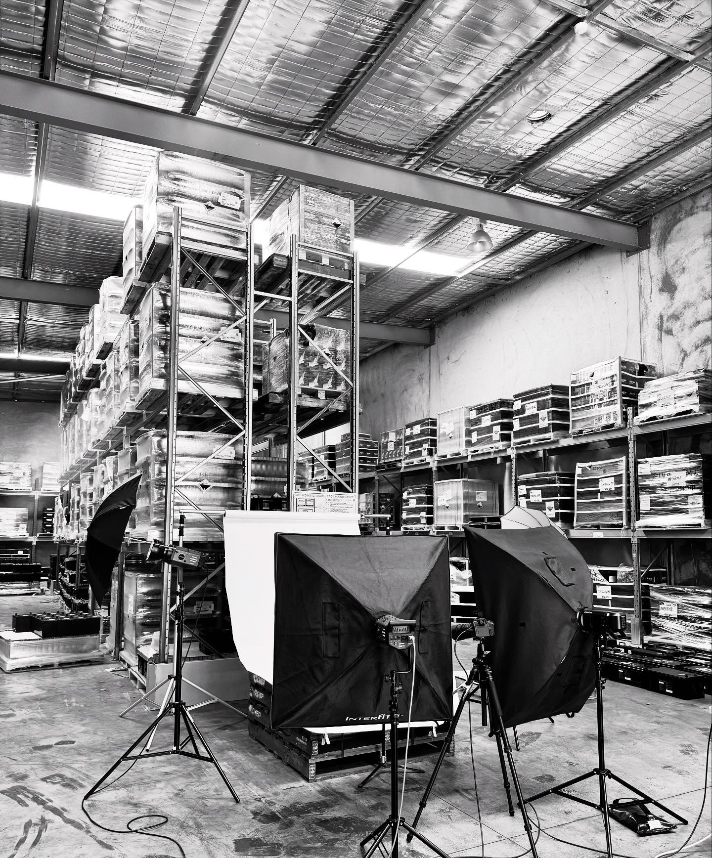 Spent a full day shooting #boschbatteries in a warehouse on Tuesday. Black reflective plastic is a challenge but thatโs why professional photographers like myself are in business ๐โค๏ธ๐ธ. #commercialphotography #batteries #warehouse #productphotography #productphotographer #onlocation #perthbusiness #perthsupplier #perthphotographer
