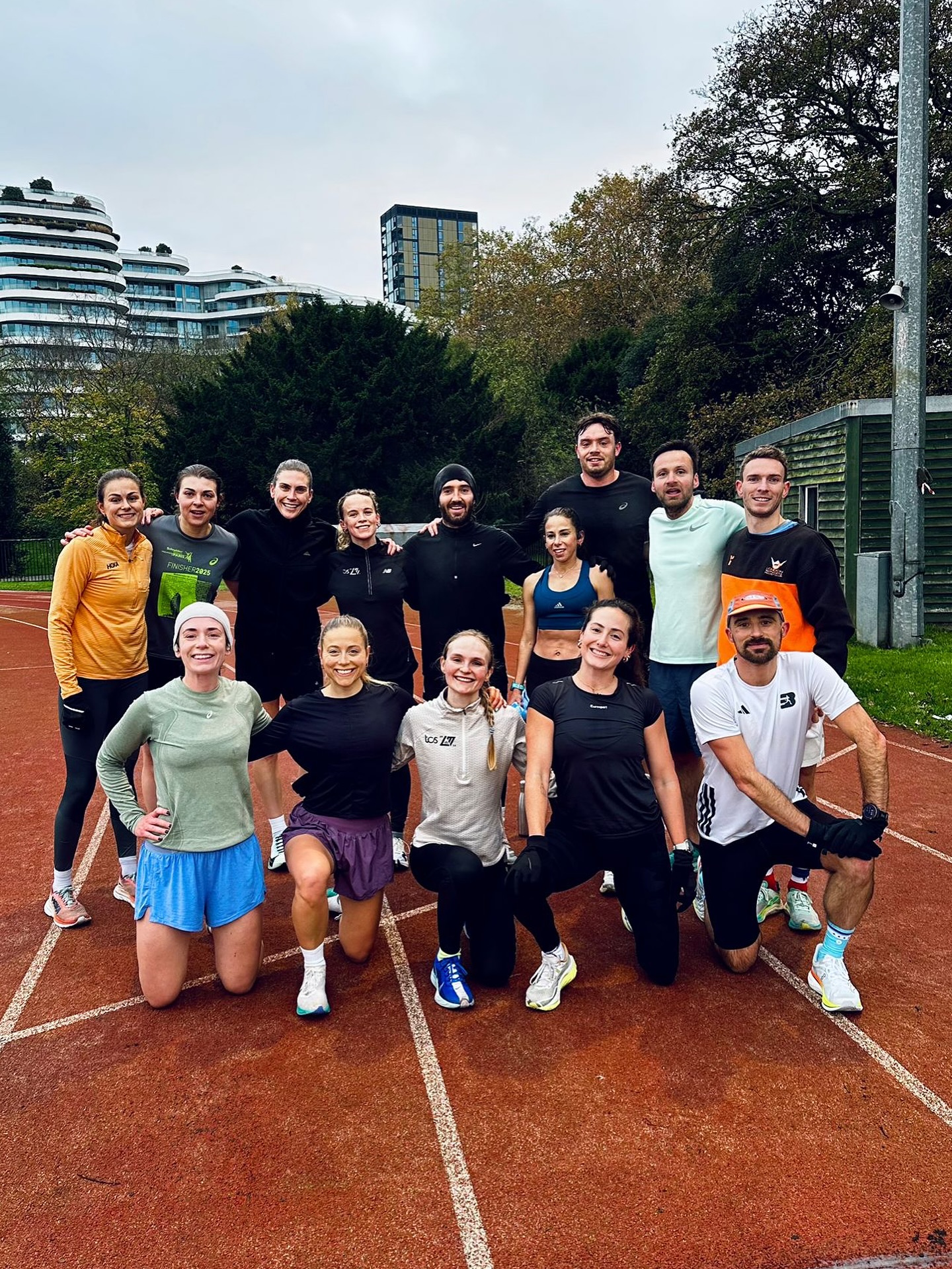 TRACK TUESDAY ๐
Brrrrr โ a cold start this morning, but the squad showed up and executed ๐๐ฝ
Session:
๐ฅ 4 ร 1K (90โ recovery)
๐ฅ 4โ5 ร 400m (75โ recovery)
Hosted by @fitwithamie_
The team absolutely flew around the track today ๐๐ฝ
Canโt wait to see the evening squad tonight with coach @alexrevellrunning letโs keep the momentum rolling.
Best vibes, best efforts, best support ๐ซถ๐ฝ
โฐ 7:00 AM | 6:30 PM
๐ฝ Powered by @adidasrunning
โฝ Fuelled by @scienceinsport
โข
โข
โข
#bestathletics #tracktuesday #speedwork #intervaltraining #5kpace #teamwork #pbchasing #adidasrunning #bestvibes #runclub #runcoach