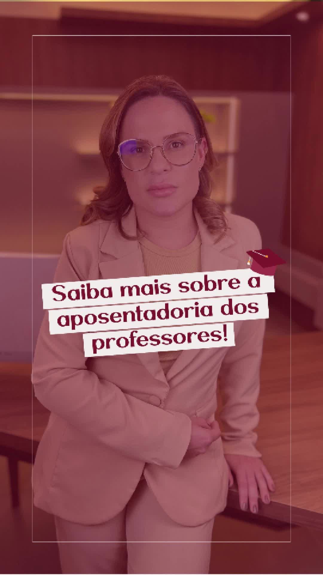 💼 Professores do Paraná: sua aposentadoria pode mudar muito dependendo da regra que você seguir.
A EC 45/2019 trouxe 3 caminhos possíveis — e cada um deles impacta diretamente na idade mínima, tempo de contribuição e valor do benefício.
📌 Veja as principais opções:
1️⃣ Regra Permanente:
👉 Para quem ingressou após a Reforma.
📊 Cálculo com média de contribuições.
2️⃣ Regra de Transição — Pedágio 100%:
👉 Para quem já estava no serviço público antes da Reforma.
3️⃣ Regra de Transição — Pontos:
🔢 Soma idade + tempo de contribuição.
👩🏫 Em 2025: 87 pontos (mulheres) | 97 pontos (homens).
⚠️ E atenção:
Se você cumpriu os requisitos antes de 04/12/2019, ou, ainda se você adentrou no serviço público antes da EC 41/2003, pode ter direito adquirido com aposentadoria integral e reajustes iguais aos da ativa.
Requisitos anteriores à reforma (até 03/12/2019):
Professoras: 50 anos de idade, 25 anos de contribuição, 10 anos de serviço público e 5 anos no cargo.
Professores: 55 anos de idade, 30 anos de contribuição, 10 anos de serviço público e 5 anos no cargo.
🎯 Conhecer as regras certas evita erros, perda de tempo e de dinheiro.
✏️ Marca um colega professor aqui. Essa informação pode transformar a aposentadoria dele.
Eduarda Maciel⠀
Advogada Especialista em Direito Previdenciário
OAB/PR 65.092⠀
#Professor #Aposentadoria #DireitoAdquirido #DireitosDoProfessor #PlanejamentoPrevidenciário #VidaDeProfessor #ConteúdoEducativo #AdvogadaPrevidenciária #FuturoSeguro #Ensino