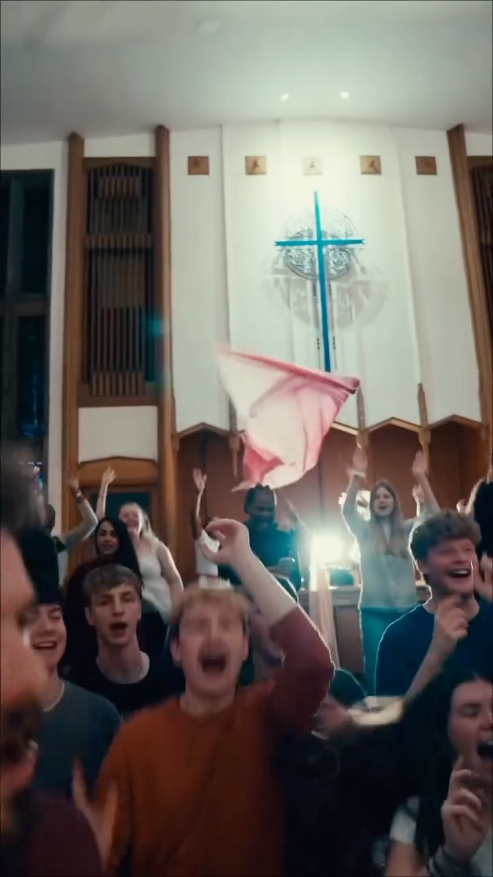 Higher higher lift Jesus higher! 🙌🏻
#worship #therevelationroom #glasgow #scotland #worshipnight #worshipmovement #houseofworship