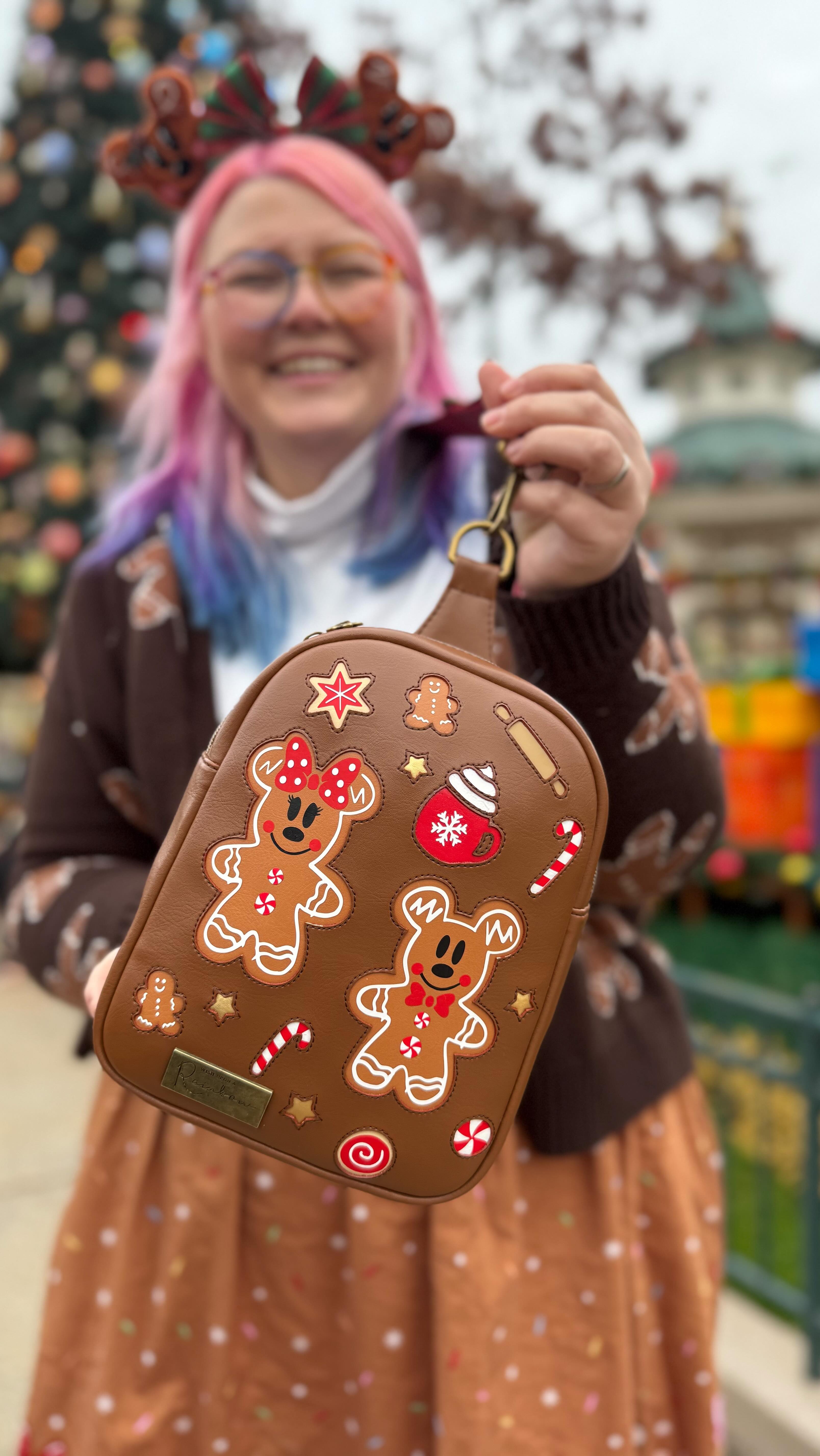 Is it time for Christmas Bags? I’m currently in DLP rocking some of my new Disney bags, and I’m so proud of this gingerbread one - I think it’s better than the ghosts. I can’t wait for you to see the other ones 🥰
New collection launching at the Castle Bazzar on the 22nd November, tickets are still available.
#gingerbreadbag #gingerbread #christmasdlp #christmasatdisney