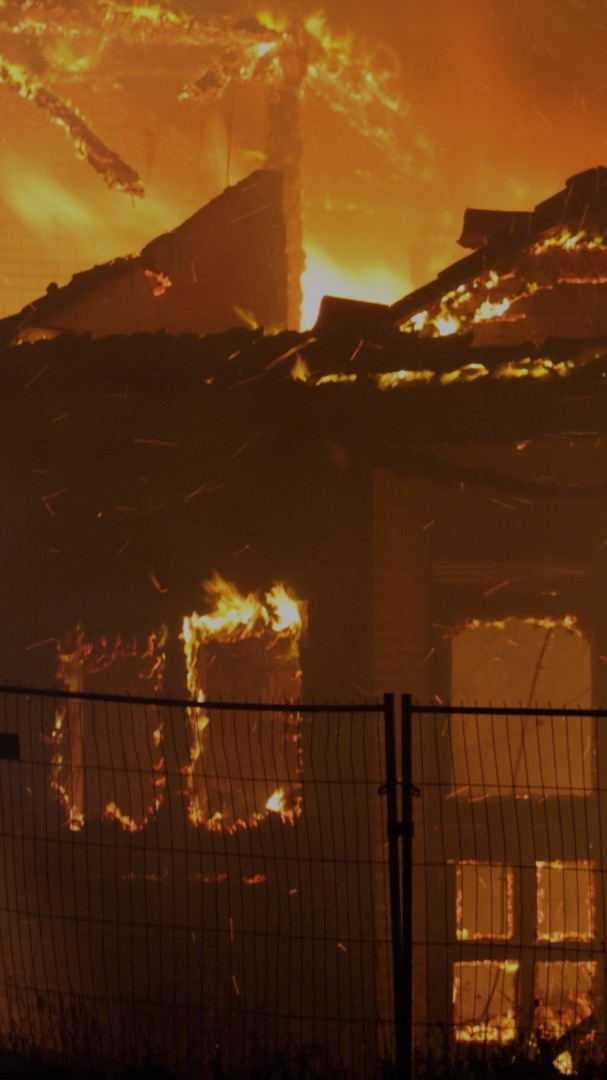 📣Wij zijn #streapp en tonen content van ooggetuigen. Bekijk de compilatie van afgelopen week. Nieuwsgierig naar het platform wat wij ontwikkelen? Volg ons!
#ooggetuige #p2000 #112fotografie #brandweer #ambulance #politie #berging #watiseraandehand #hulpverleners #nieuws #rijkswaterstaat #handhavers #dronephotography #drones #muiden #drachten #leeuwarden #muiden #leusden #westkapelle