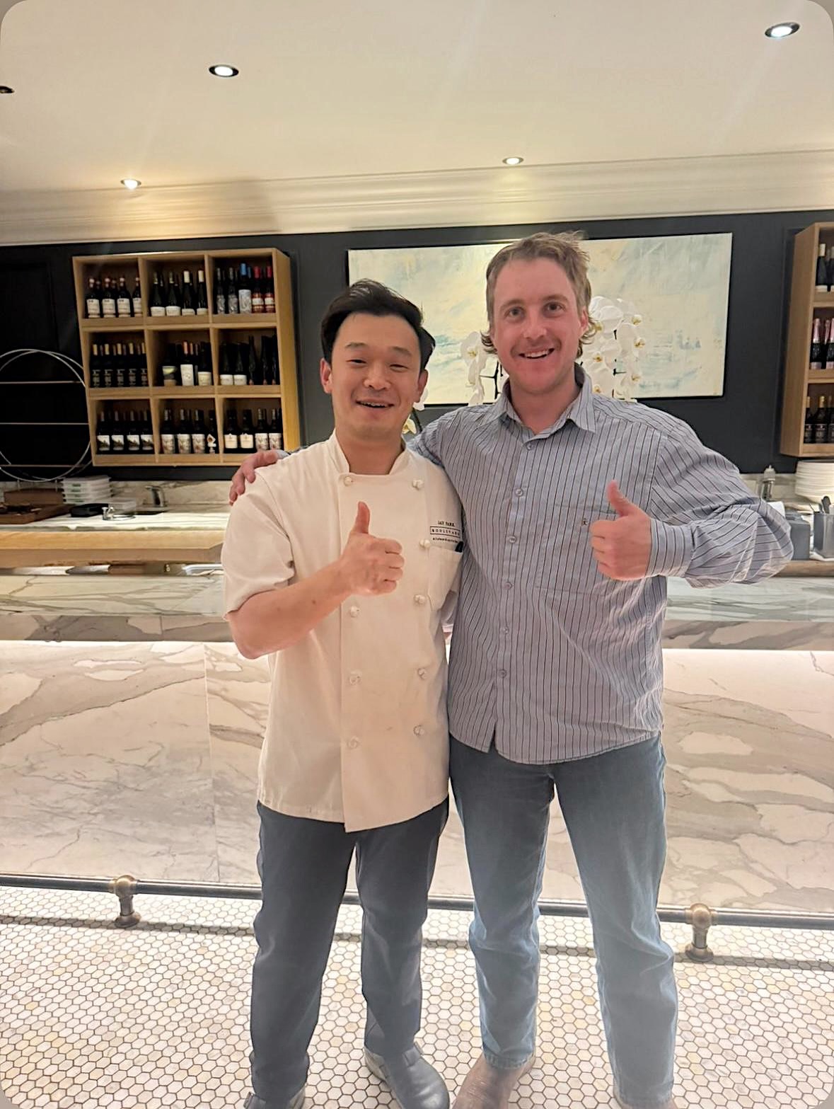 How neat is this! Rex McLean (son of Headwaters farmers Baz & Sarah) from Progress Valley in Southland, is working in Canada at the moment. On his way home he managed to visit @blvdyvr Boulevard Kitchen & Oyster Bar in Vancouver - here he met Chef Jay Park and had the slow cooked Lumina Lamb Shank 🙌🏼
Another full circle moment highlighting the connection our farmers gain with the market!