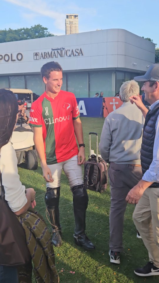 Que Alegria para la familia de @lairenitapolo con el debut en Palermo de @vizcacha.macd
#siemprepolo
#somospolo
#veniaverpolo
#vivielpolo
#sentielpolo
#revistapololive
#triplecorona2025