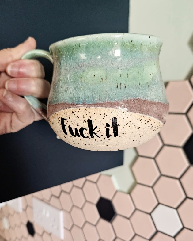 Haven't shared a commission piece with you all in a while 🙏🏼
This mug shown was commissioned as a gift, choosing one of my popular fuck it mugs but they wanted a color scheme to tone perfectly with their kitchen colours: dusty pink and teal.
My many glaze tests of the past paid off, as I was able to find two close matching colours to pair together. Seeing it in its new environment, I'm thrilled with the final color match!
Looking for your own commission why not get in touch!