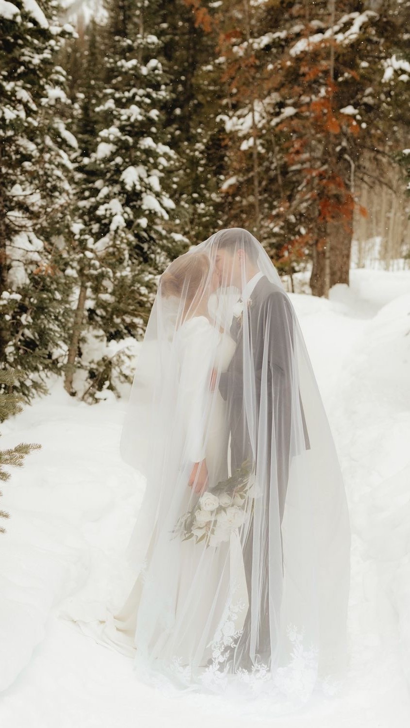 The Ultimate Christmas Giveawayđ
The Winners of the fabulous Win Your Dress competition will be announced on December 1st, just in time for that little bit of extra Christmas magicđŤ
There will be three lucky winners of this incredible Giveaway, with one Bride winning her Dream Dress totally free! Whoâs feeling like Christmas luck is on their side?â¨
To enter, purchase any @enzoani, @penlivbridal or @elyseebridaldesign gown before the end of November to be in with a chance to win the ultimate Christmas Gift!đ¤
Best of luck to all of our fabulous Brides who have been entered so farđĽ
#wedding#weddings#weddingdress#weddingdresses#bride#brides#bridal#bridalgown#bridalgowns#bridalboutique#bridetobe#weddingplanning#sayyestothedress#isaidyestothedress#isaidyes#kentbride#kentbridal#kentbrides#canterbury#canterburykent