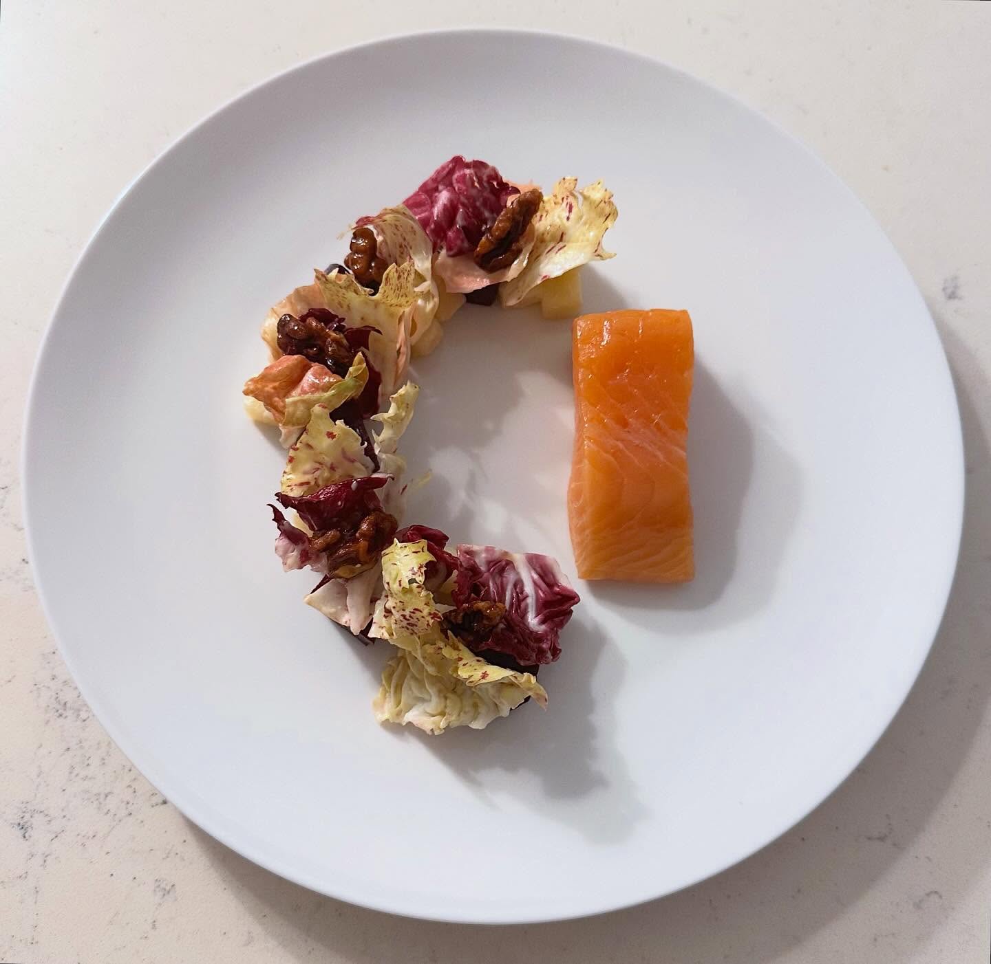 Confit salmon, roasted cylindra beetroot, smoked potato & mixed radicchio salad with candied walnuts
#thepearandoliverestaurant #hildersham #village #cambridge #smallbusiness #modern #european #restaurant #chefs #cook #local #seasonal #produce #visitsouthcambs #foodies
@flourishproduce
@flyingfish525