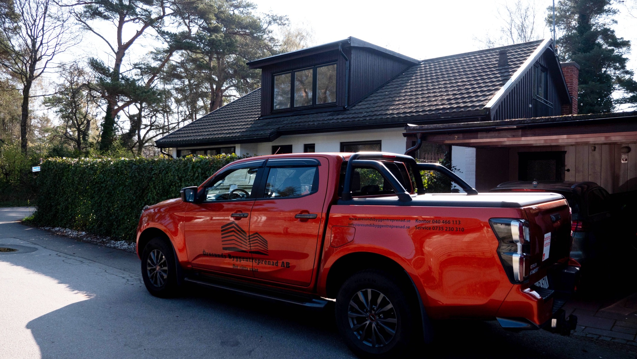 Letar du efter en komplett byggfirma?
Går du i tankar på att renovera köket, badrummet, byta fönster eller bygga till?
Hos Öresunds Byggentreprenad hjälper vi dig genom hela resan – från idé till färdigt resultat. Boka ett möte med en av våra projektledare redan idag!
www.oresundsbyggentreprenad.se
#bygg #renovering #köksrenovering #öresundsbyggentreprenad #badrumsrenovering #badrum #snickare #fönsterbyte