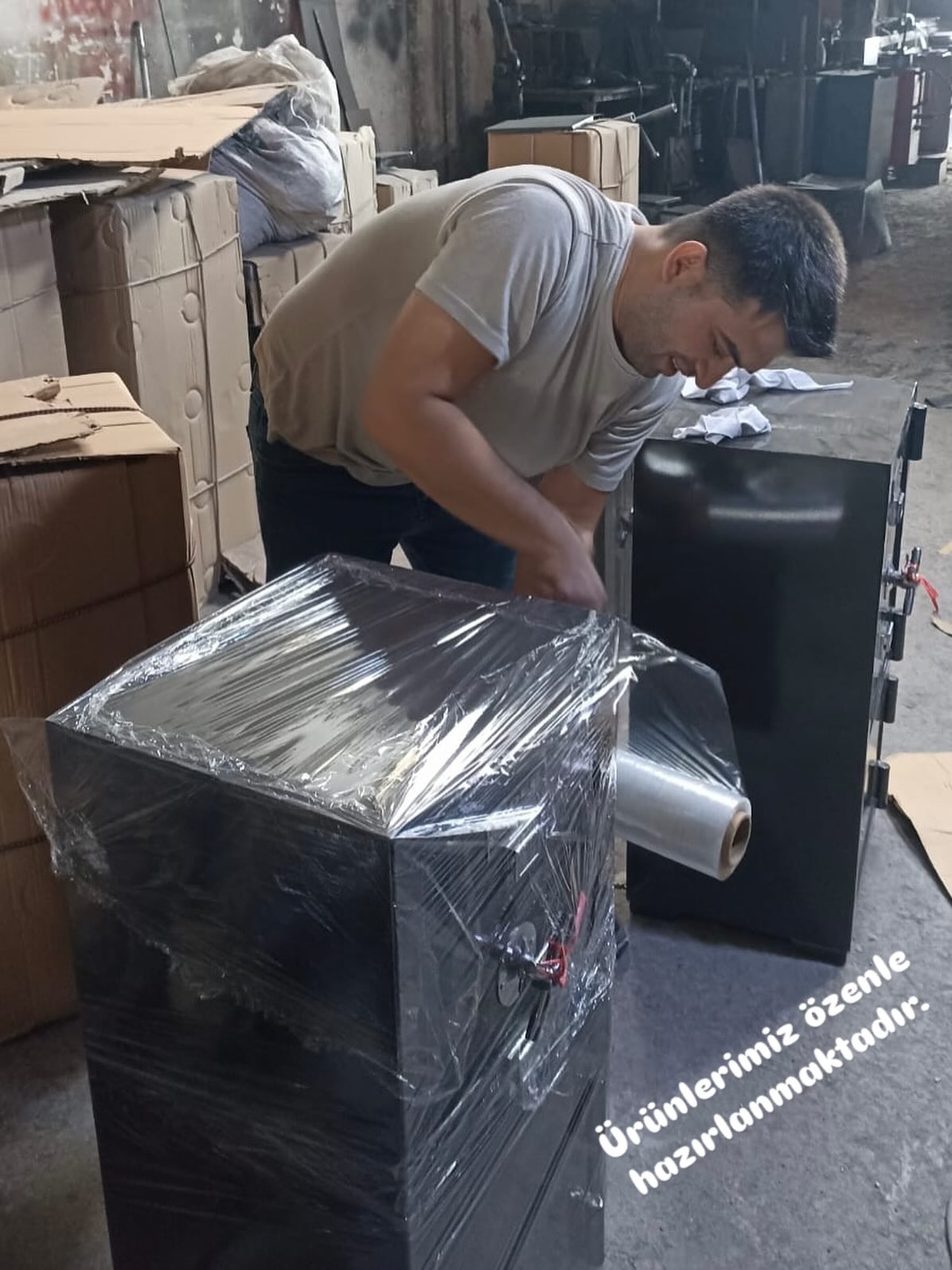 Bugün al, yarın içindeki değerlerin keyfini gönül rahatlığıyla yaşa.
Fiyat & teslimat için DM
📦 Kapıya kadar teslim
🔐 Kurulum desteği
#çelikkasa #kasasatışı #evgüvenliği #işyerigüvenliği #kasamodeli #gaziantepkasa #kasasistemi