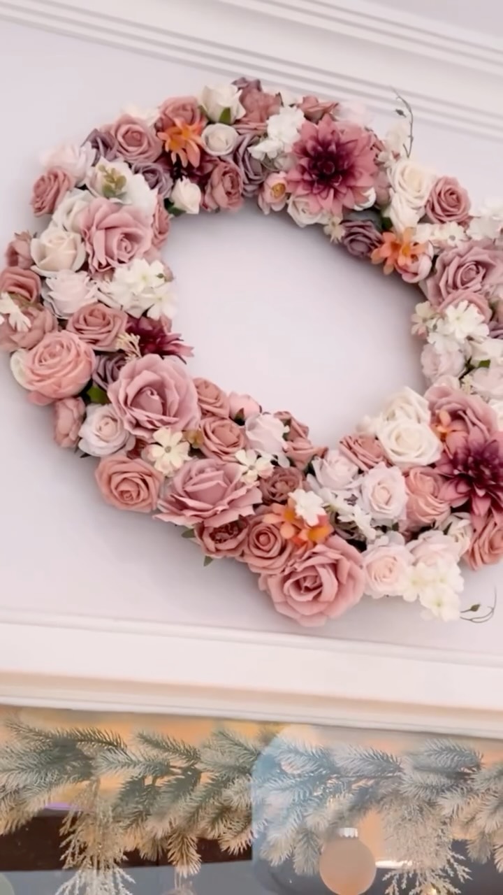 Deck the Halls with Bespoke Style at The Card Co.
Our window is dressed for the season! Stop by our showroom to see the latest in exquisite wedding stationery, unique corporate designs, and our beautiful holiday collections. Whether you’re saying “I do” or sending warm wishes, we craft the perfect first impression. We look forward to welcoming you!
Visit Us: GD5, Level B1, DIFC, Dubai Email: info@thecardco.ae
#TheCardCo #DIFC #LuxuryStationery #BespokeDesign #WeddingInspo #HolidayCards #Dubai #WeddingStationery #DubaiWeddings #DIFCEvents #FestiveSeason #CorporateGifts #FinePaper #DubaiLife #UAEWeddings #DubaiDesign #CraftedStationery