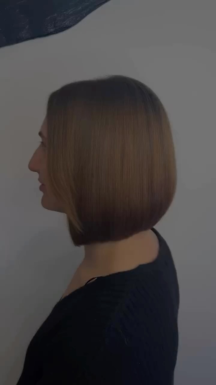 Bobbing into a new era โ๏ธ
We canโt stop looking at this transformation! โจ
Restyle by Stylist Lily โ๏ธ
๐ 24 Tacket Street, IP41BA
.
#hairtransformation #bobrestyle #bobhairstyles #salonstyle #freshfromthechair #ipswichsalon #suffolkhair #ipswichhairdresser