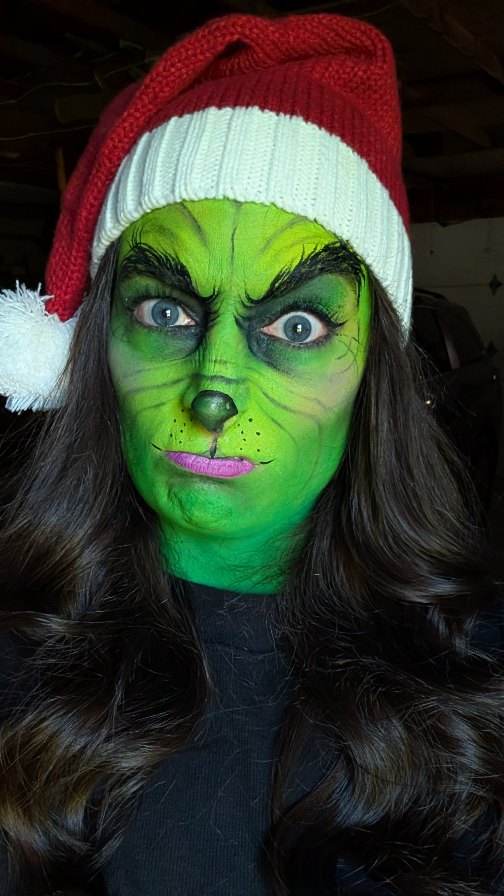 ๐๐ GRINCH ๐๐
Tried to book me for an event? Well TOO BAD - I've got jazzercise. TELL NO ONE.
#facepaintmke #grinchfacepaint #colorpopfacepaint #facepaintgrinch #slingerwi #facepainter #partyentertainment #facepainting #christmasfacepaint