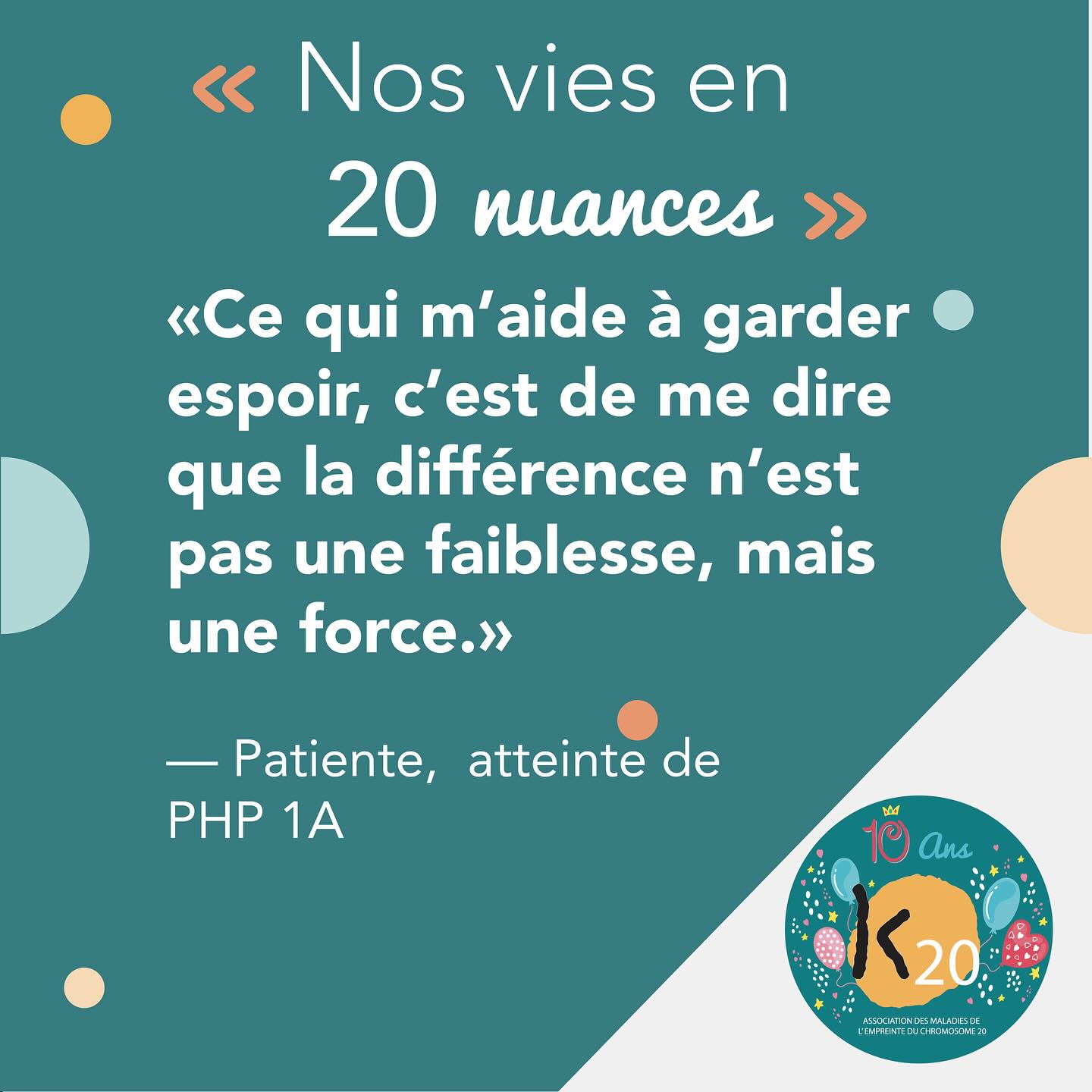 ✨ Nos vies en 20 nuances
Aujourd’hui, nous partageons le témoignage d’une patiente atteinte de PHP 1A.
Un parcours marqué par des défis, mais aussi par une profonde force intérieure.
« Ce qui m’aide à garder espoir, c’est de me dire que la différence n’est pas une faiblesse, mais une force. »
Diagnostiquée dès la naissance, elle a grandi avec la maladie, ses traitements, ses douleurs, ses fatigues… Mais aussi avec une détermination admirable.
Son histoire nous rappelle que le courage ne se mesure pas à l’absence de difficultés, mais à la capacité de continuer malgré elles.
💬 « Quand je regarde mon parcours, je réalise la force que j’ai eue pour faire face à tout ça. »
Nous la remercions chaleureusement pour sa confiance et son partage.
Sa parole contribue à rendre visibles des réalités encore trop méconnues.
🎗️ Chaque parcours compte. Chaque voix aide.
Ensemble, faisons connaître les maladies de l’empreinte du chromosome 20.
👉 Pour nous soutenir, s’informer ou rejoindre l’association :
associationk20.com
#NosViesEn20Nuances #AssociationK20 #maladiesrares #Chromosome20 #Solidarité #VivreAvec #forceetespoir