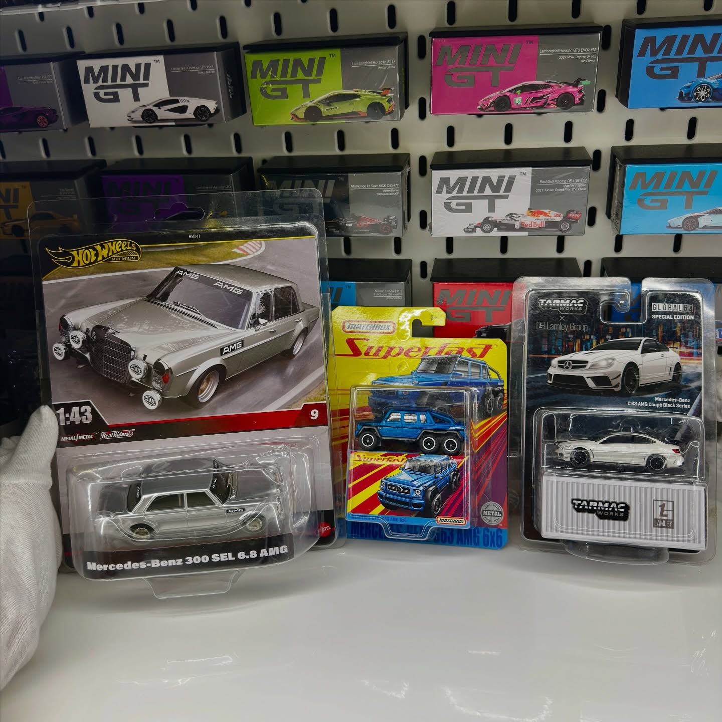 🚨 ULTRA-RARE MERCEDES DROP! 🚨
These are NOT your everyday diecasts.
Once they’re gone - you’ll NEVER see them again👀
⚠️ Check website right now to grab these🔥
Featuring:
🏁 Hot Wheels Premium 1:43 Mercedes-Benz 300 SEL 6.8 AMG (Silver) with protector case!
⚡ Tarmac Works x Lamley Mercedes-Benz C63 AMG Coupe Black Series
🚙 Matchbox Superfast Mercedes-Benz G63 AMG 6x6
💎 Each piece is imported, collector-grade and nearly impossible to find anywhere else.
Every car is pure Mercedes history in miniature form — crafted for true collectors, not casual buyers.
🚫 No restocks. No repeats. No second chances.
💥 DM or tap link in bio to secure your grail before it disappears forever.
#MercedesBenz #HotWheelsPremium #TarmacWorks #MatchboxSuperfast #DiecastCollectors #AMG #MercedesAMG #DiecastDrop #RareFinds #CollectorsOnly #DiecastIndia #MiniCarCollectors #1of1 #LimitedEdition #LamleyGroup #MercedesDiecast #AthenaCraftworks
