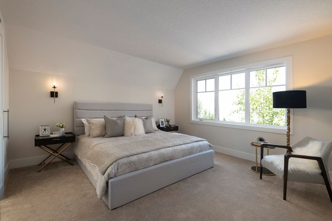 Swipe ➡️ to see some of the bedrooms we have crafted
Created with luxurious comfort in mind.
#custombuild #dreamhome #houses #calgaryhomes #luxurybuilders