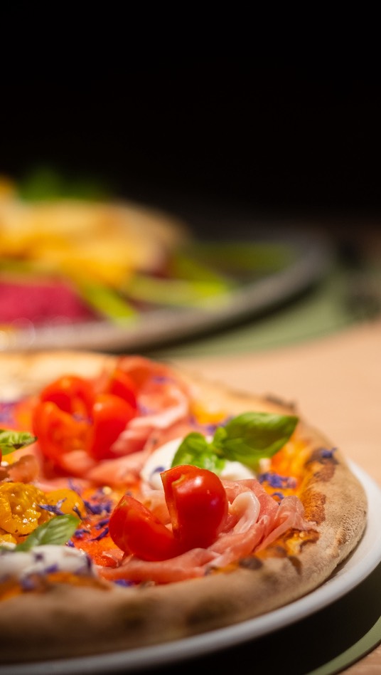 Lust auf Pizza?🍕🇮🇹
Wir im Wrannissimo mit unserem Pizzaiolo Mario haben immer die passende Pizza für euch!
Unsere Pizzazeiten im Wrannissimo 🕠:
12-15 Uhr
17-21 Uhr
Wir freuen uns auf euch!❤️🔥