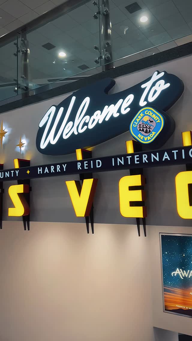 “Luxe standards, Vegas energy perfection follows us wherever we go.” 🔹
#SEMA2025 🚗🏁