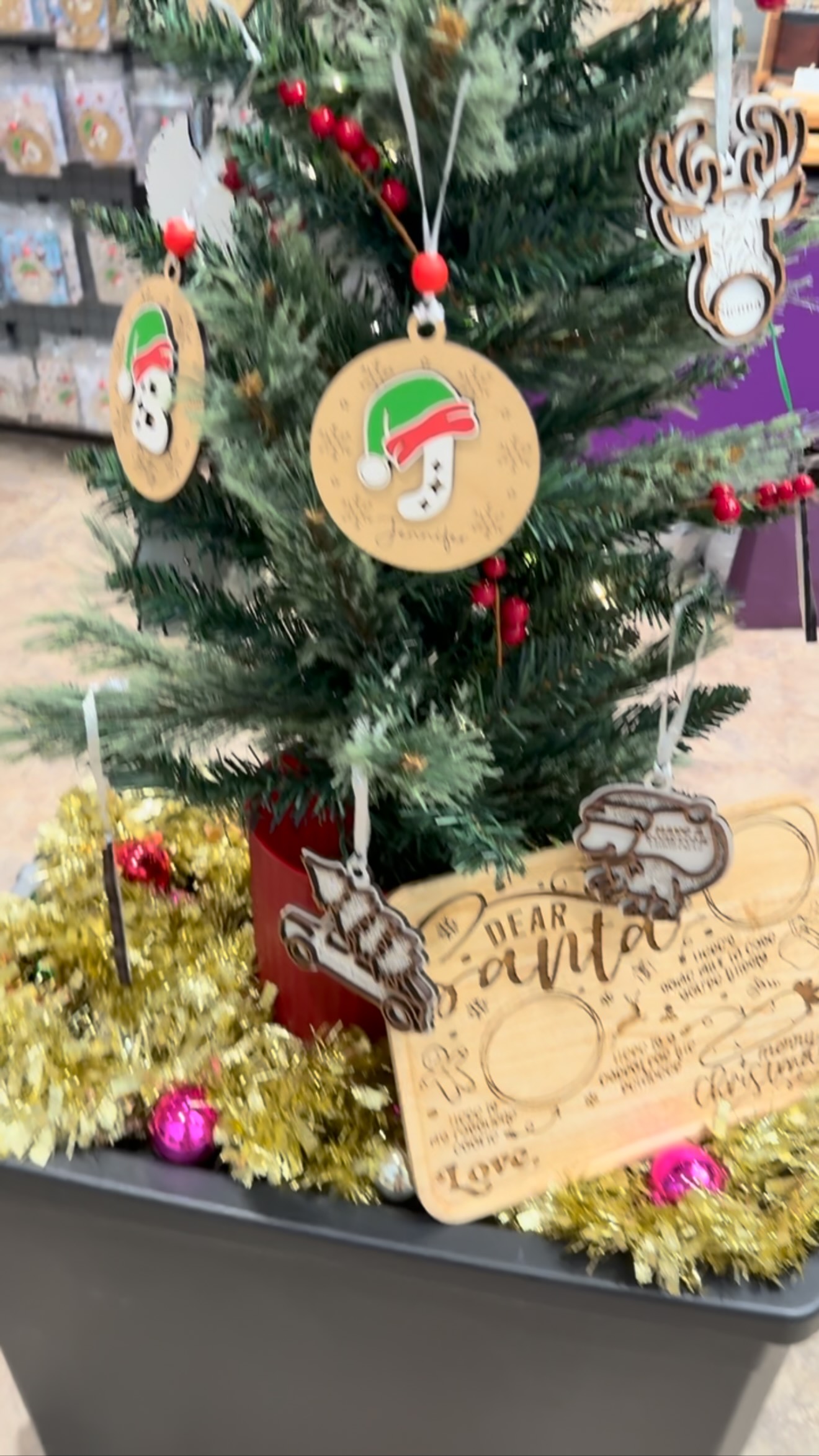 Come down to the Hometown Holiday Market in Port Colborne. Today from 10-4 and tomorrow from 10-3. At the Italian Hall 223 Bell Street, Port Colborne. #holidaymarket