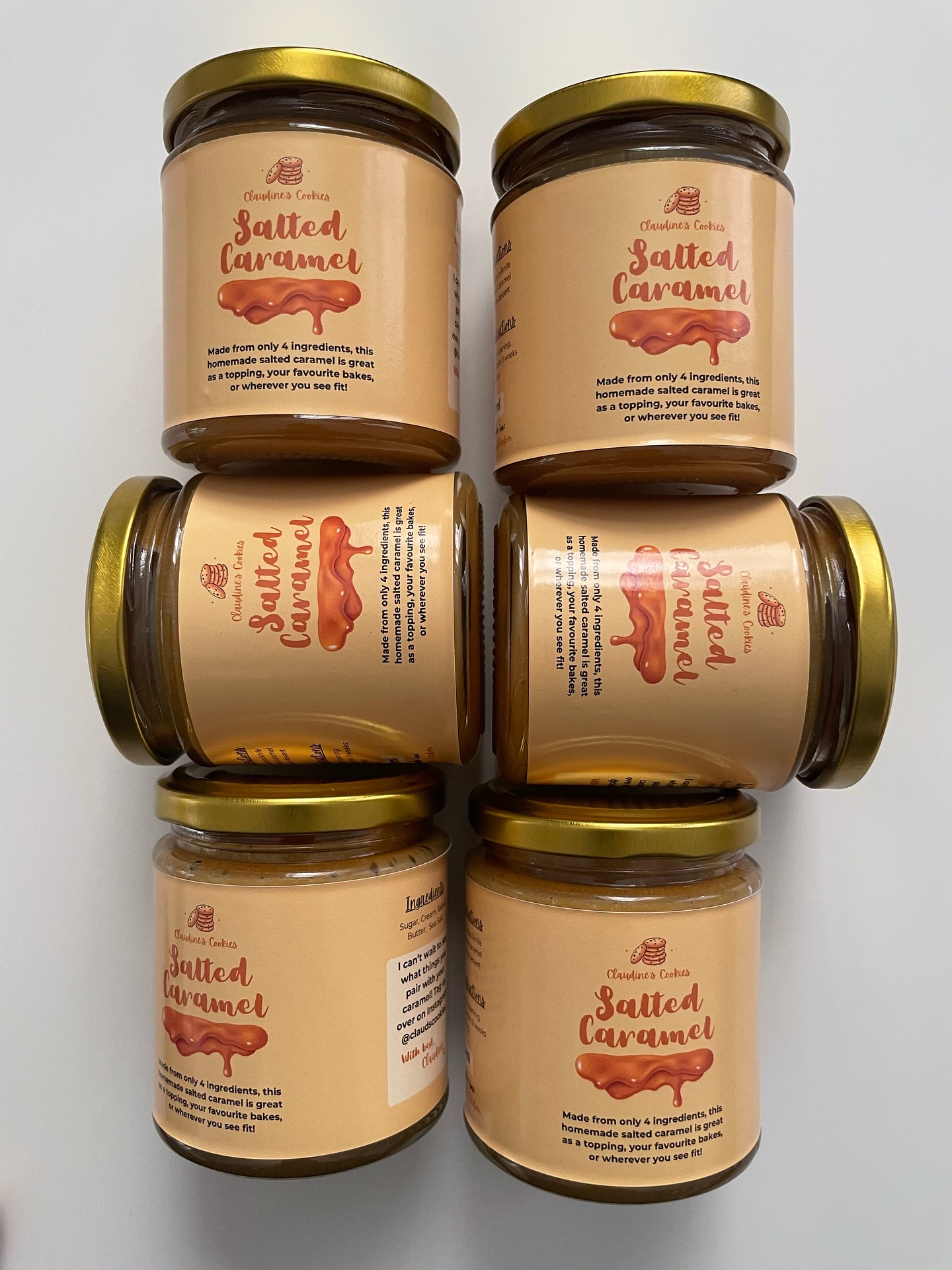 Salted caramel galore, this in a matcha?! 😭
This is gonna be a staple in everything I eat and make this festive season - and you can grab yourself a jar on the website!
Link in bio!!