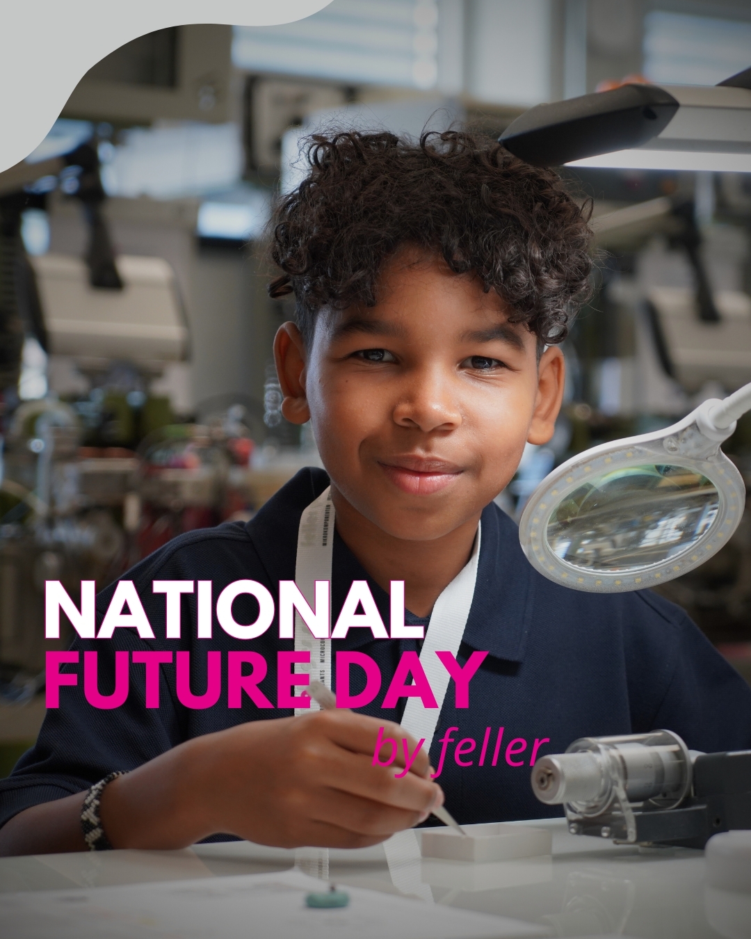 Gestern brachten sieben neugierige Jugendliche frischen Wind in unseren Alltag. Sie durften hinter die Kulissen schauen, unsere Berufe kennenlernen und selbst erleben, wie viel Präzision, Teamarbeit und Leidenschaft in unserer Arbeit steckt. 🔬⚙
Es ist schön zu sehen, mit wie viel Staunen und Begeisterung sie dabei sind – vielleicht steckt in ihnen schon die nächste Generation von Profis. 🚀
***
Hier, sept jeunes visiteurs ont apporté un vent de fraîcheur à notre quotidien ! Ils ont pu découvrir les coulisses de notre entreprise, se familiariser avec nos métiers et constater par eux-mêmes à quel point la précision, le travail d’équipe et la passion sont au cœur de notre activité. 🔬⚙
Quel plaisir de voir leur enthousiasme et leur émerveillement tout au long de la journée ! Peut-être que parmi eux se trouvent déjà les talents de demain. 🚀
#fellerpivotagessa #nationalfutureday #profession