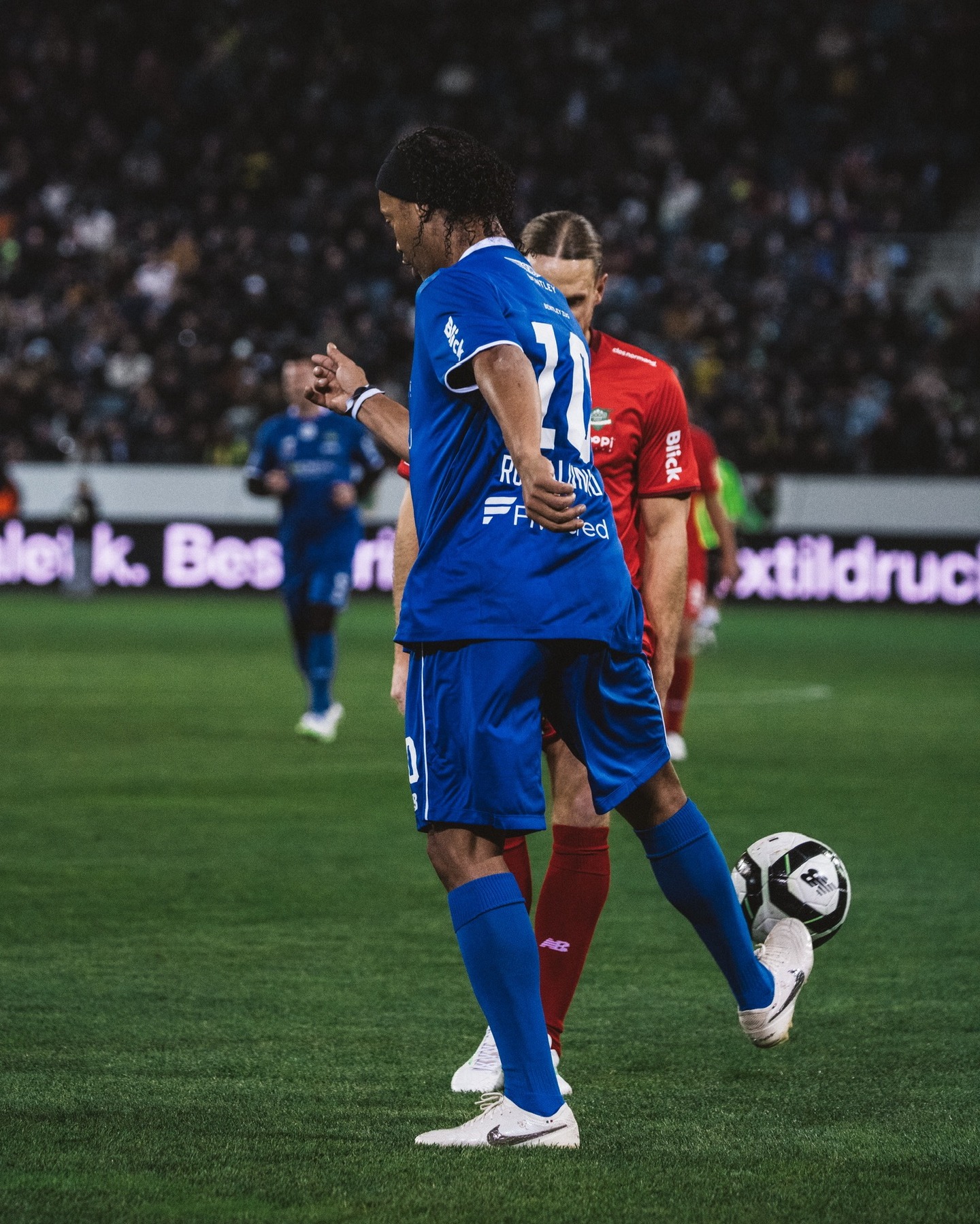 It’s been a week, and we’re still processing🌟.
#ronaldinho
#closnormand
#jogodosfamosos