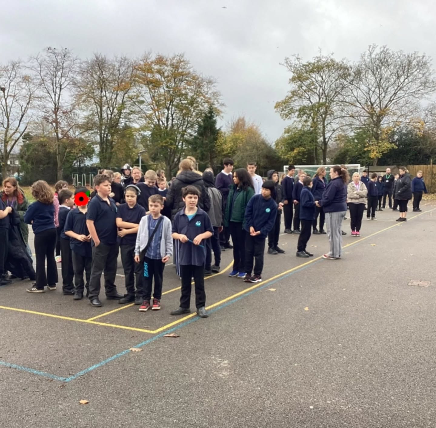 🌹 Today, young voices fell silent.
At 11am, our young people from across the school, paused for two minutes of reflection.
In that stillness, they honoured the courage of those who served, remembered lives lost, and carried forward the promise of “never forget.”
It’s powerful to see the next generation embracing remembrance—not just as history, but as a living act of respect.
#RemembranceDay #TwoMinuteSilence #LestWeForget #YouthRemembers