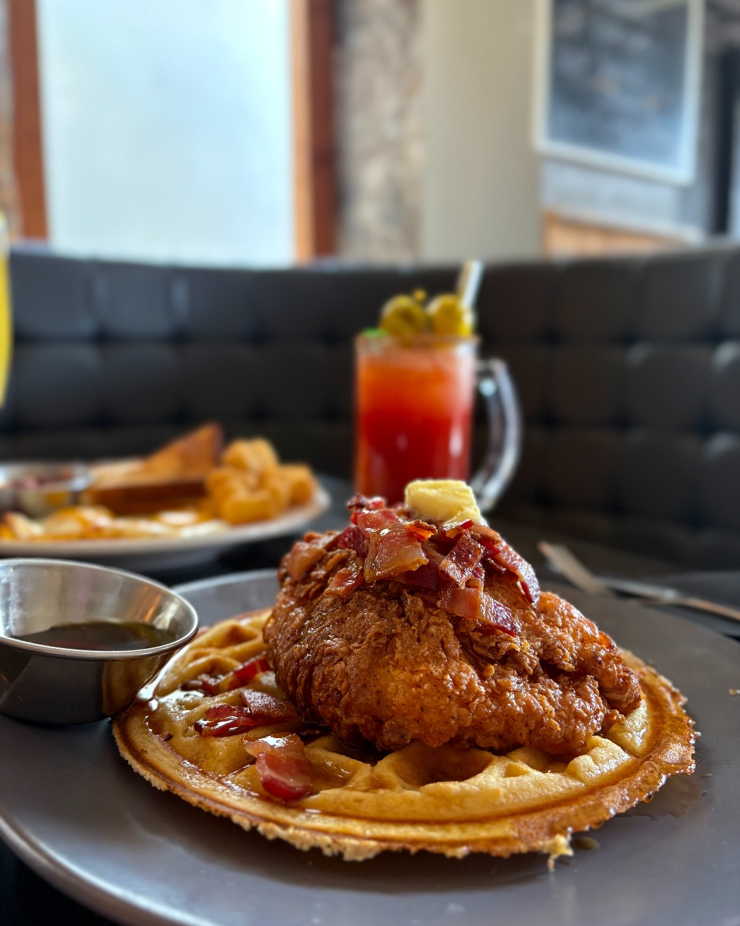 Thinking about weekend brunch? Us too. Join us this Saturday and Sunday, 11am - 2pm for brunch classics + $5 mimosas & $7 caesars 🧇✨
