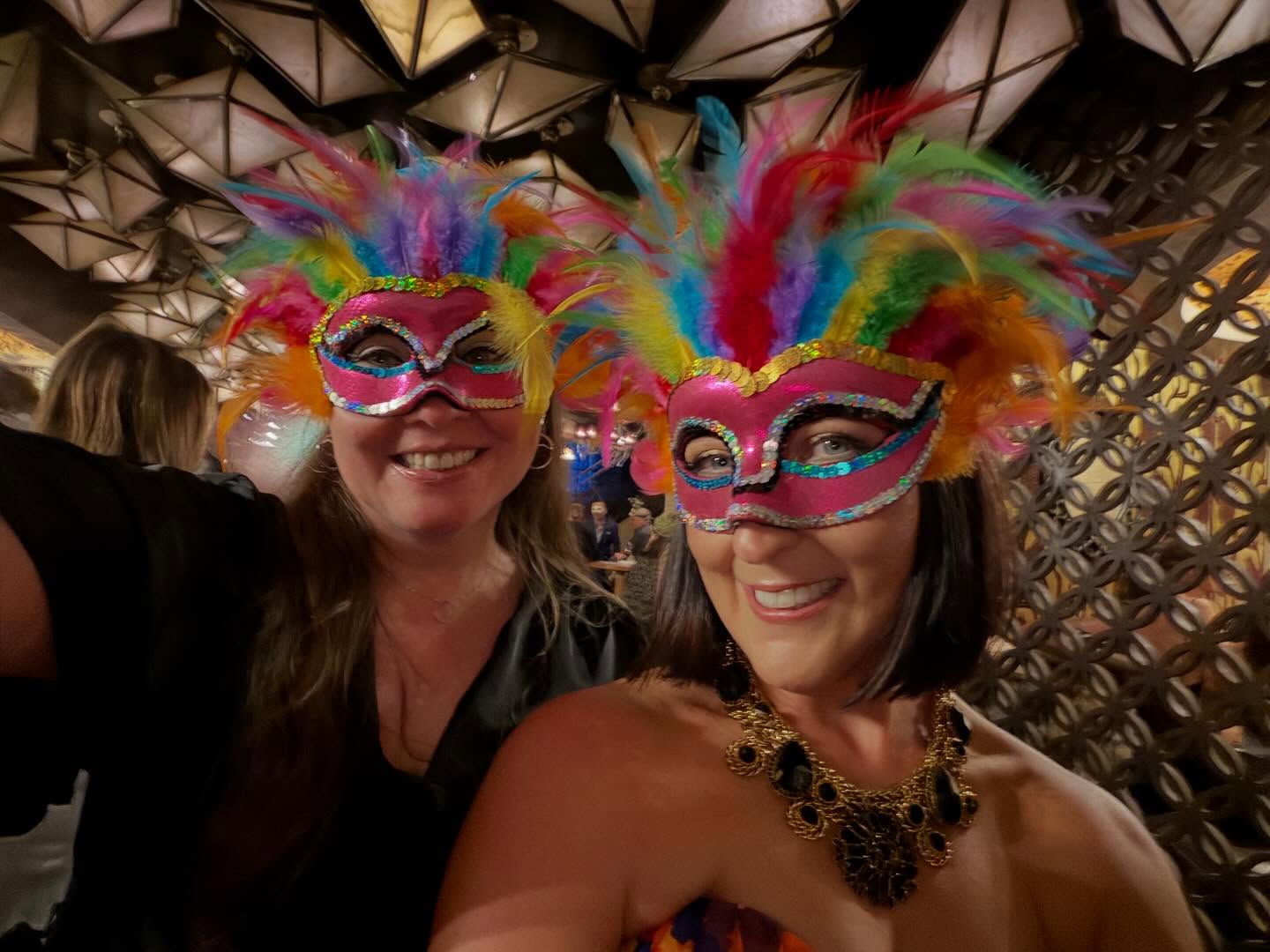 Such a fantastic Masquerade party with @_newstyledevelopments last night. Thank you very much for inviting me and to Jim, Winnie and Kirstyn for the exceptional job you did organising it. You surely know how to throw a party! 💃🏼
#propertydevelopment #brisbanepropertydevelopment #investors #propertyinvestor #architecture #buildingdesign