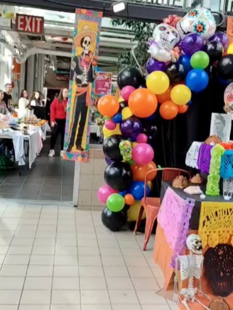 This balloon arch was created for the Day of the Dead celebration at Alderney Landing 🎉💀✨
I combined vibrant colors, traditional elements, and an organic balloon style to bring this beautiful community altar to life.
I love being part of meaningful cultural events like this 🧡🌼
If you're looking for balloon décor for cultural events, corporate gatherings, birthdays or any special celebration — I’m here to help!
📩 DM for quotes
📍 Halifax, Nova Scotia
🎈 Pop & Party Studio
#Halifax #Dartmouth #NovaScotia #HalifaxNS #DartmouthNS #HRM #HalifaxEvents #HalifaxLocal #HalifaxLife #HalifaxSmallBusiness #SupportLocalNS #ShopLocalNS #AlderneyLanding #HalifaxCommunity #HalifaxArt #HalifaxMarket #BalloonDecor #BalloonArch #OrganicBalloonGarland #EventDecor #EventDesigner #BalloonArtist #PartyDecor #PopAndPartyStudio #DayOfTheDead #DiadeMuertos