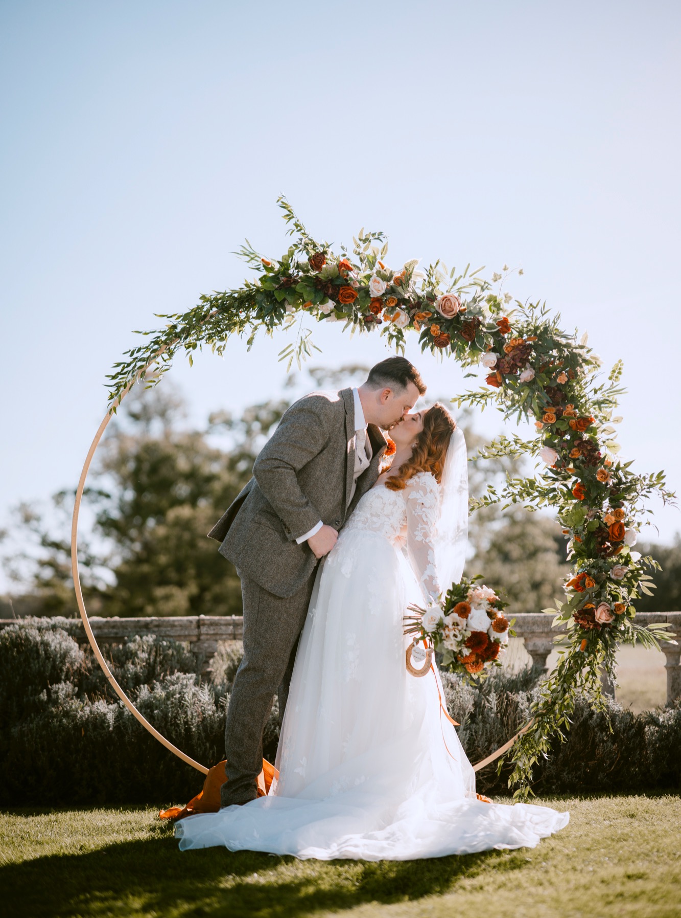 ✨ Jon & Hannah ✨
What an incredible day celebrating these two at the stunning Parklands | Quendon Hall. Early winter sun, the kind that just glows, gave us the perfect backdrop — and the vibes were immaculate all day long. Drinks were flowing, laughter was non-stop, and every moment felt like magic.
So grateful to have captured it all. Here’s to the newlyweds! 🥂🤍
#JonAndHannah #WeddingDay #WinterWedding #Parklands #QuendonHall #ParklandsQuendonHall #EssexWedding #EssexWeddingPhotographer #ukweddings #WeddingPhotography #ʙʀɪᴅᴇᴀɴᴅɢʀᴏᴏᴍ #justmarrıed #weddingınspo #weddingvibes❤️ #lovestory #weddingphotographer #naturalweddingphotography #documentaryweddingphotography @quendonhall #quendonhall #goldenhourwedding #wintersun