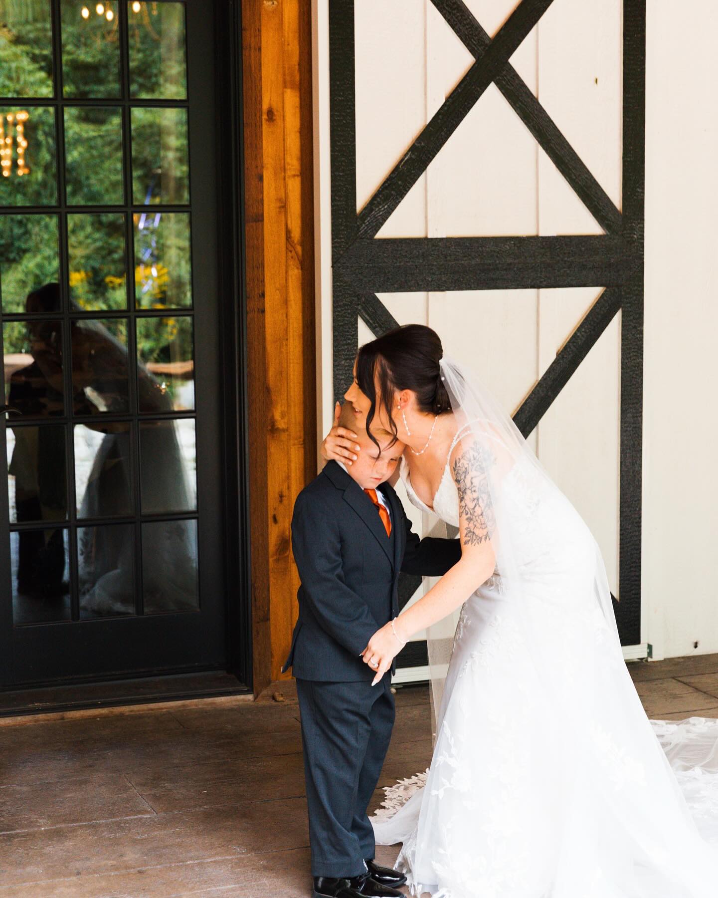 Hands down my favorite first look ever 🥹