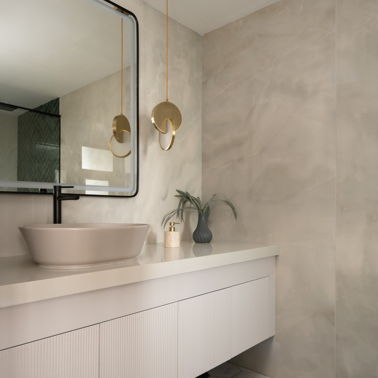 ✨ Modern Minimalism Meets Luxury ✨
Soft neutrals, elegant brass accents, and a bold hexagon floor pattern bring this bathroom to life. Clean lines, a floating vanity, and refined textures create the perfect blend of sophistication and serenity.
A space designed to feel calm, contemporary, and effortlessly stylish. 🤍✨
#InteriorDesign #LuxuryInteriors #ModernBathroom #BathroomDesign #ElegantSpaces #HomeDecorInspo #InteriorGoals #DesignDetails #MinimalistDesign #FloatingVanity #LuxuryHomes #ContemporaryInteriors #InteriorStyling #ArchitecturalDesign #BespokeInteriors #MarbleDesign #DesignInspiration #InteriorsOfInstagram #almainteriors