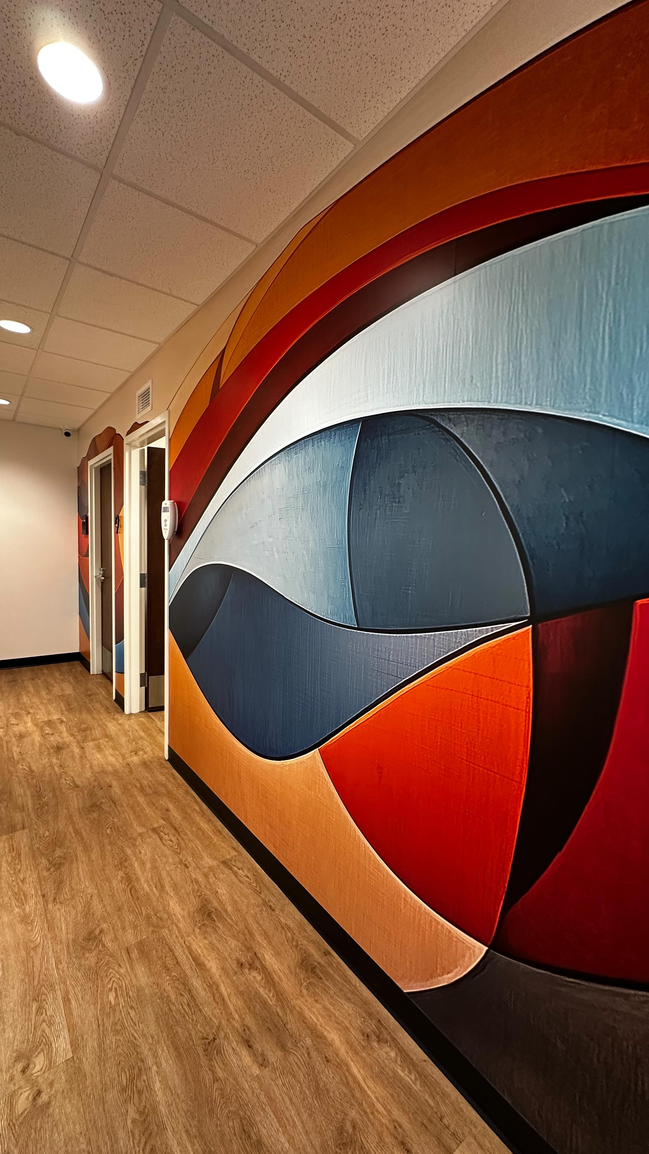 We’re blown away!
@steveniems designed this incredible mural for us,
and @titaniumsignanddesign
made it real with an amazing install!
Our hallway is officially awesome!
.
.
.
#Redrockdental #redrockdentalyxh #redrockdentalmh #medicinehatdentist #redrocksmiles #drgibb #drkay #medicinehatdentaloffice #medhatdentist #yxh #medicinehatalberta #dentaloffice #medicinehat #medhat #yxhbusiness #wallmural #officedecor