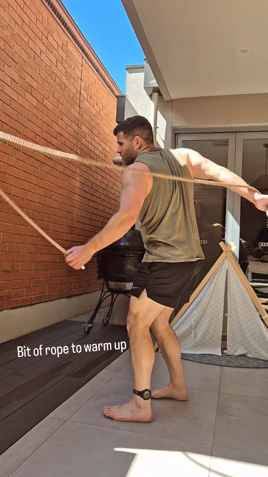 Todays Session - 12th NOV 2025
Rope to warm up
A. Double Clean&Press - dble 36kgs x 9 x 3
B. Gorilla Rows - 44/48&kg x 4 x 8/8
C. Dble Rack Lunges - dble 36kg x 8
First week back properly after irritating my bung right hip. Pretty much just did rope flow for 2 weeks while it recovered. My sandbag exploded so have to settle for lunges with the kettlebells until its replaced.
#strongfirst #strongfirstaustralia #hardstylemethod #sfg