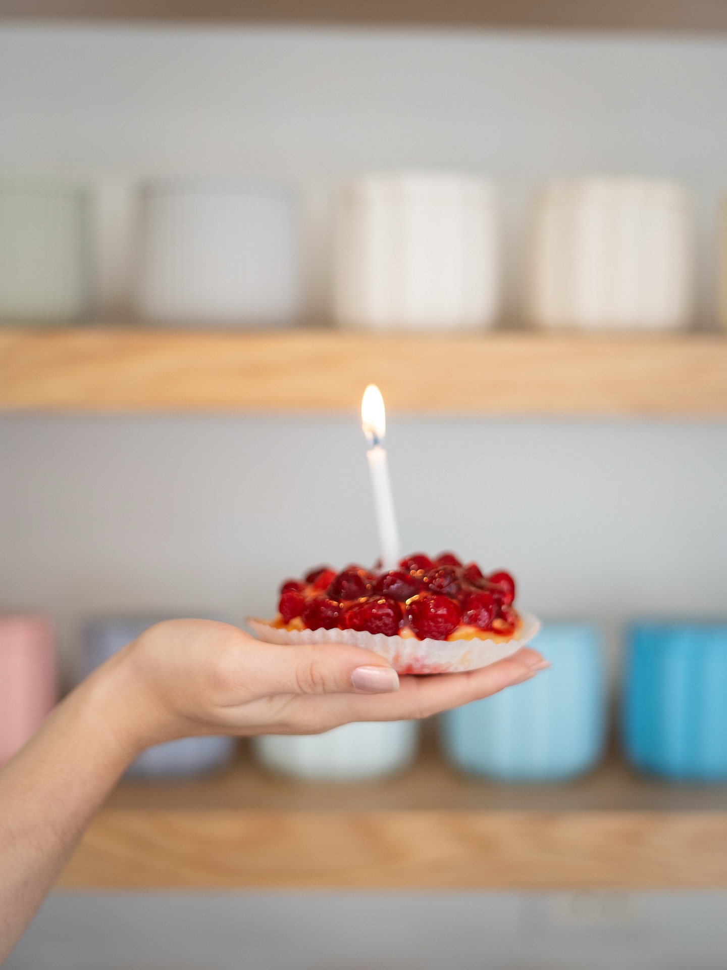 🎉 1 an déjà ! 🎉
Le 6 décembre prochain, nous fêterons notre première bougie 🕯️
Un immense merci à toutes et à tous pour votre fidélité, votre bonne humeur et cette belle aventure partagée depuis nos débuts ❤️
Pour marquer l’occasion, nous serions ravis de vous retrouver en boutique pour un petit moment convivial autour d’un verre 🥂
📍 Le 6 décembre de 11h00 à 17h00
Et ce n’est que le début… on vous réserve plein d’idées pour la suite ! ✨