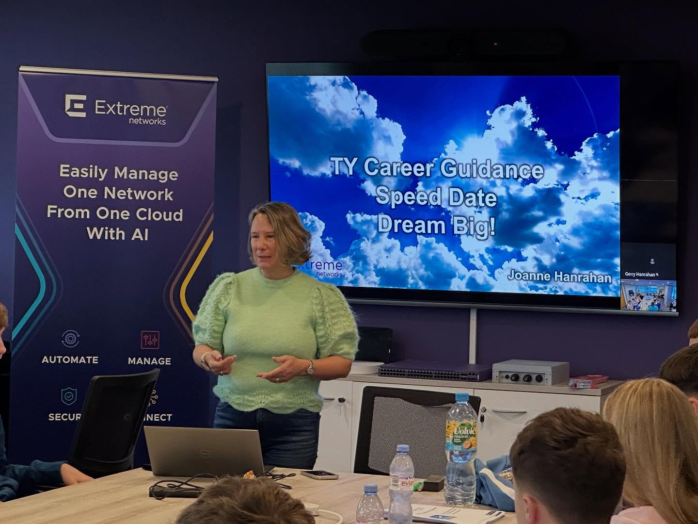 It’s not often that a group of 16-year-olds get to experience sitting around a corporate boardroom table, but the @extremenetworks Ireland SmartStart TY programme gives them this and so much more.
🔟 Learning binary code
🛣️ Hearing about the career paths of employees
🖥️ Joining US executives on video calls
📡 Getting hands-on with technology
👩💻 Working creatively in teams to design apps
🏢 Experiencing the office working environment
🤔 Understanding that the jobs they end up in may not exist yet
With my career guidance hat on, I’m delighted that the team, led by Fiona Rellis and Elaine Duggan invited me back last week to help with the practical side of careers. We explored subject choices, career and college research, and the importance of the alternative pathways now available.
The team at Extreme continue to go from strength to strength in their commitment to giving back to the local community, and it’s a privilege to play a small part in that journey.
#TransitionYear #CareerGuidance #furureofwork