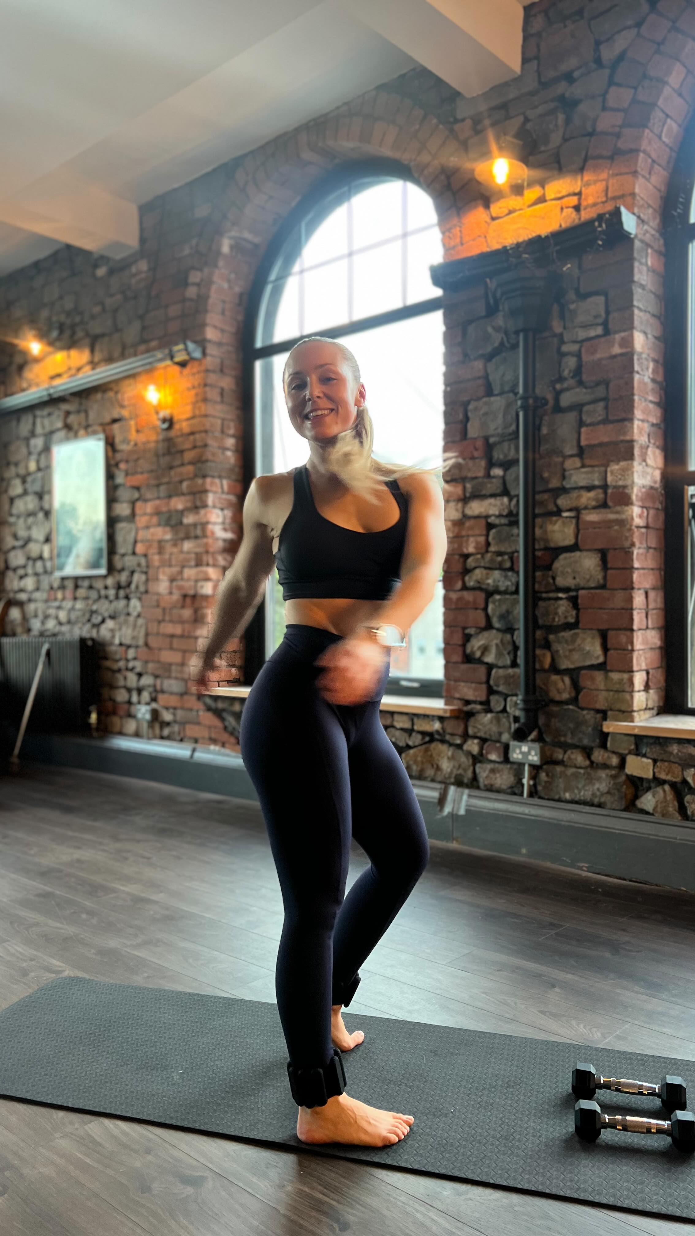 :: fav moves of last week 🫦
🔥 no repeat classes / multifunctional magic
.
.
.
You will be surprised how capable your body is of movement
:: IN STUDIOS
🔗https://www.body-altar.com/book-online
#BodyAltar #BarreAltar
#BAMethod #BACommunity #BAbody
#barrebody #mybodymyaltarmyhome #BAspicy
#barre #barrefitness #barreworkout #barreclass #barreinstructor #barreonline #barresohard #barrefit #barrebody #barreaddict #barrelove #barrestrong #barrepilates #barreclasses #barrestudio #barreondemand #pilates #lowimpactbarre #spicybarreburn #barrebody