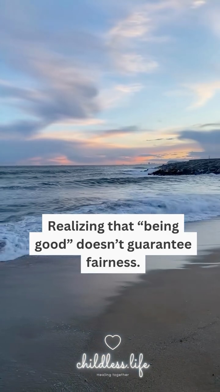 Sometimes we did all the right things.
We waited for the right person. Maybe they came, maybe they didn’t.
We were the good girl — independent, responsible, studious, working hard, supporting ourselves, supporting friends, building the home, perhaps even getting married first.
And yet, doing everything right didn’t bring the dream we longed for — the happy family, the child we imagined.
It’s okay to feel let down by life, by your good choices, by a world that taught us good things happen to good people.
💔 Realizing that being good doesn’t guarantee fairness.
💔 Feeling betrayed by life itself.
💔 Losing faith that doing the right thing leads to good outcomes.
These are not flaws. They are grief.
You are grieving.
And you don’t have to do this alone.
Reach out for support. 🤍