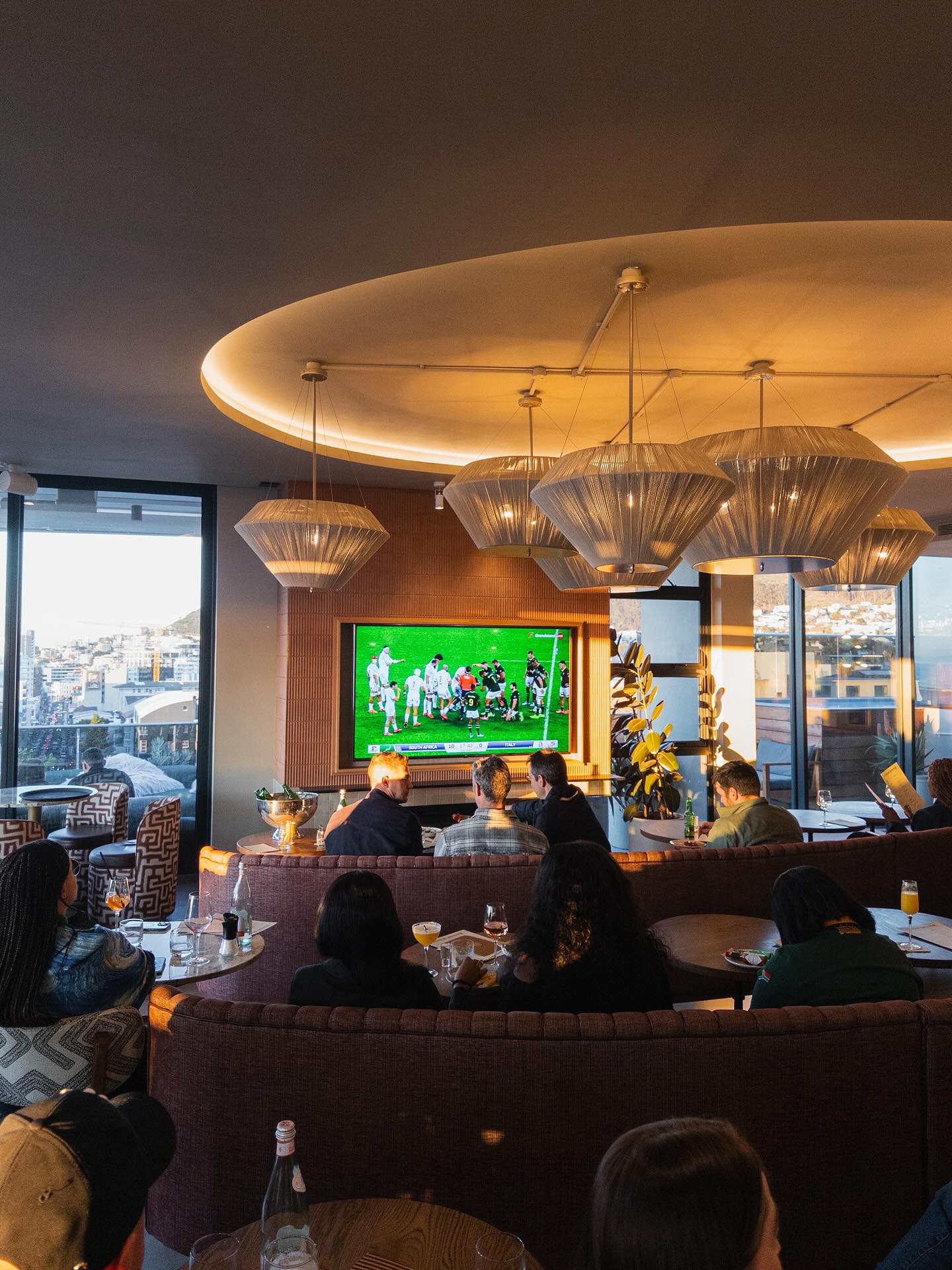 weekend lineup on the 9th floor. 🍺 grab a seat in our lounge to watch the sa vs Italy on saturday afternoon. bookings are highly recommended.
• 021 286 9332
• book@hugosocialclub.com