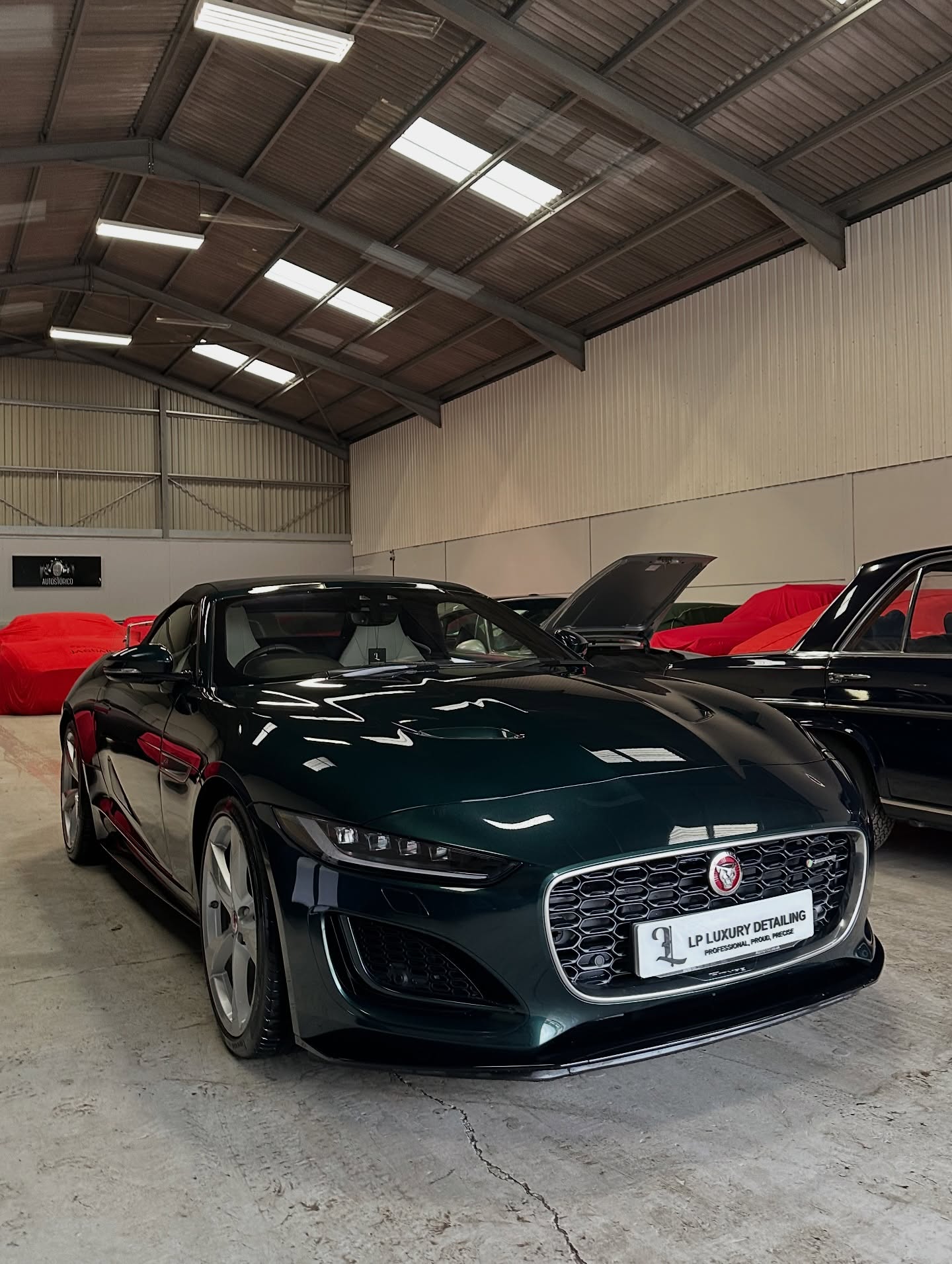 Jaguar F-Type after a silver package and engine bay detail 🤌🏼
——————————————
@autostorico
📞07394 082896
📩lpluxurydetailing@hotmail.com
💻https://www.lpluxurydetailing.co.uk
📍Bucks, Beds, Herts, Oxsf
#detailing #valeting #luxury #cars #car #cleaning #clean #carcare #auto #autodetailing #detailingworld #itsallinthedetail #stjarnagloss #buckinghamshire #bedfordshire #hertfordshire #oxfordshire #ceramiccoating #paintcorrection #detailersofinstagram