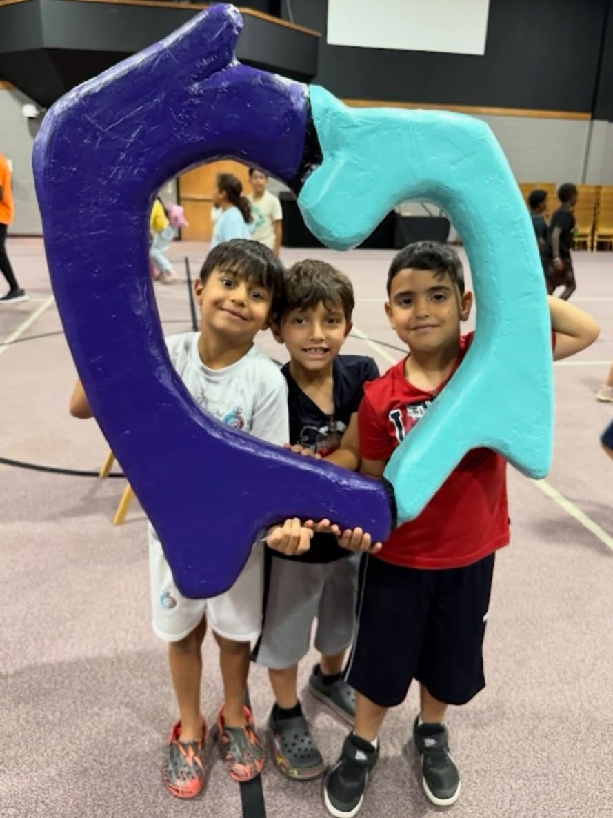 Every day is #WorldKindnessDay at Festa! Every moment we spend together is a chance to choose kindness and extend God’s love to our neighbors. People come first and building relationships is at the heart of everything we do.
We invite you to join us in service this school year! The gift of your time opens doors of opportunity for infants, children, teens and adults to thrive. 🫶
Volunteer registration link in bio.