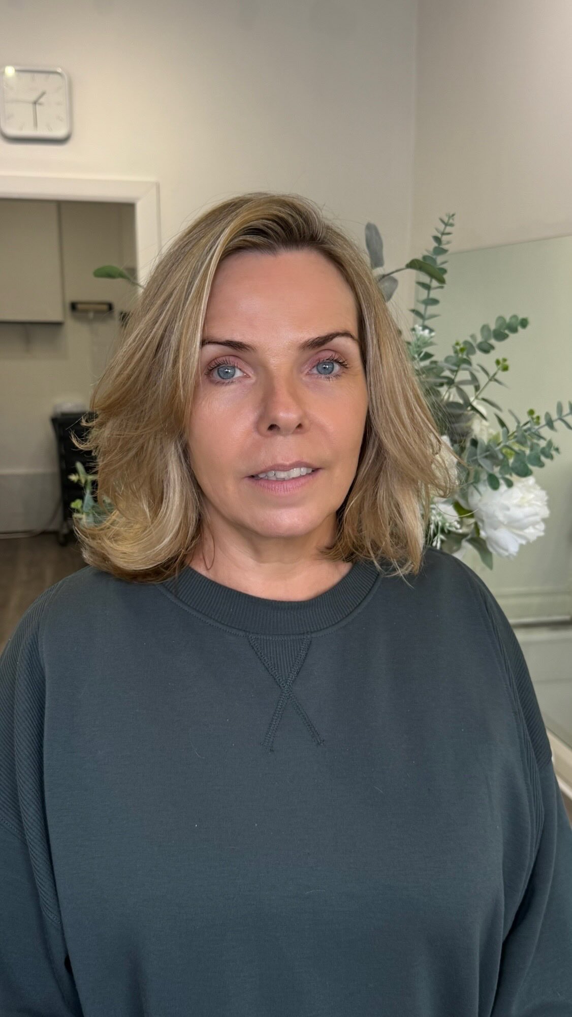 Hello Restyle…
Teamed up with the lovely Nishma @hairbynishma for a gorgeous transformation on the lovely Cathrine.
Dream Team
Colour: @hairbynishma
Cut & Style: @thewayyouwearit