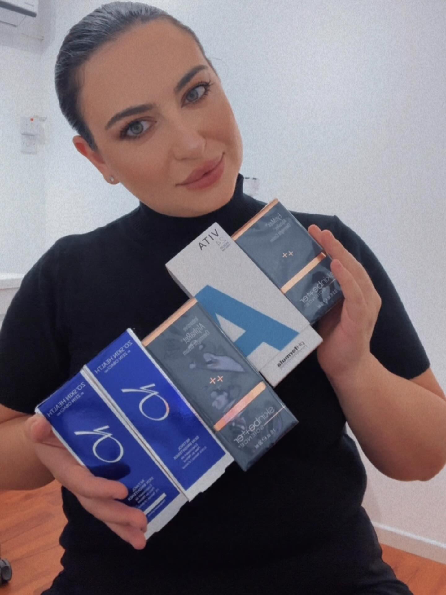 ✨ Retinol Season is ON — and it’s time to level up your skin. ✨
Cooler months = less sun exposure + better tolerance = the perfect moment for Vitamin A.
Here are my top picks and what makes each one unique:
🔥 SkinBetter Science – AlphaRet® (Retinoic Acid + Retinoid Blend)
Not a traditional retinol — it’s a proprietary retinoic acid ester technology that delivers clinical-level results with far less irritation. Think: smoother texture, brighter tone, refined pores and beautifully even skin.
💙 ZO Skin Health Retinols
Strong. Corrective. Evidence-based. These are true high-potency retinols designed for pigmentation, fine lines, sun damage, and overall rejuvenation. Perfect if you’re ready for visible, corrective change.
🧪 pHformula A-Line (Vitamin A Resurfacing)
A clever blend of retinoids and controlled-release actives for a customized approach. Ideal for beginners or anyone needing a stepwise introduction to Vitamin A without compromising results.
⸻
✨ Whether you need a gentle start or a high-powered boost, there’s a formula tailored to your skin’s current needs.
Send me a DM and I’ll guide you to the right Vitamin A for your skin this season. 💛
MSCesthetics.com
#limassol