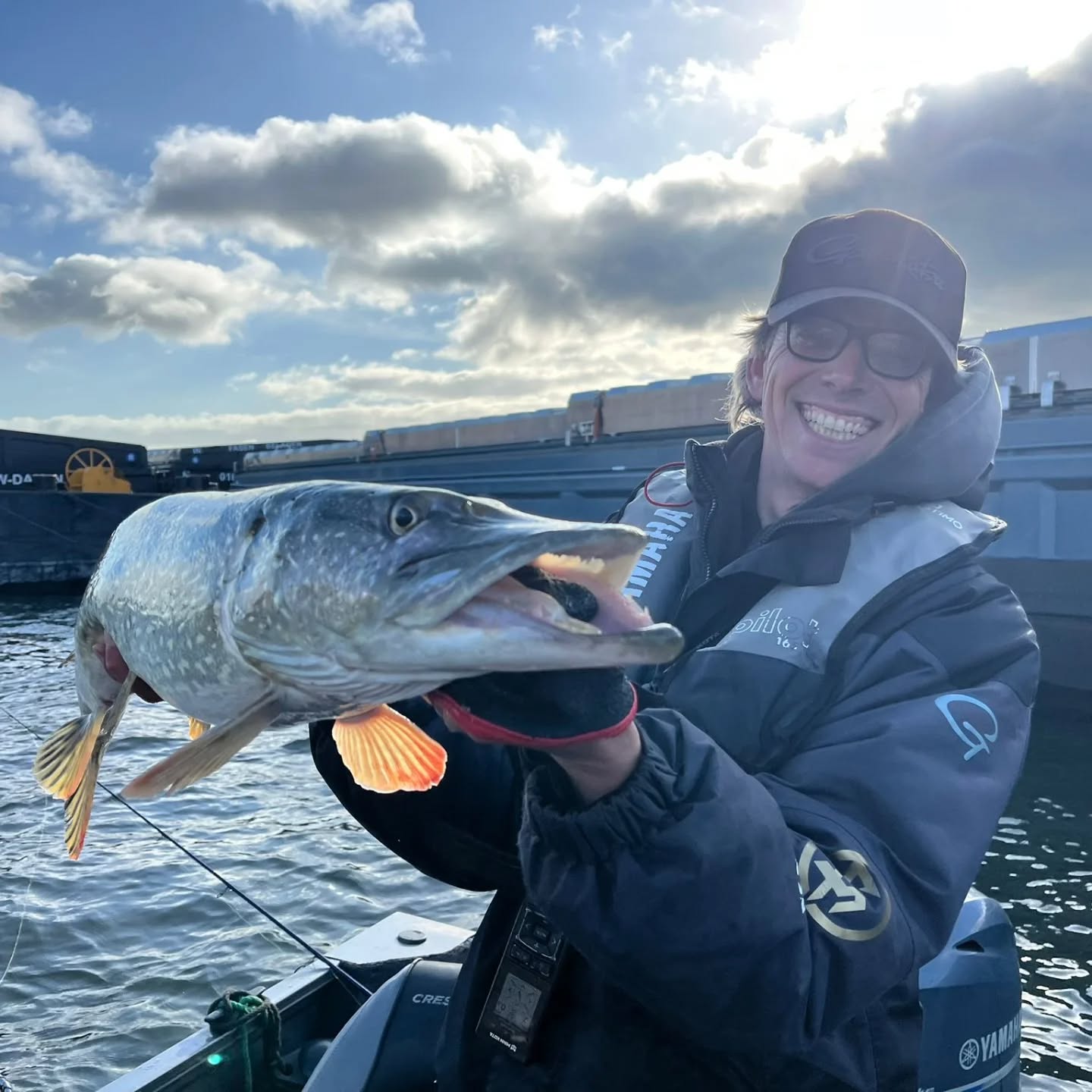 My favorite species 🤔.... 💥
#yamahaprofishing #batterylabs #stcroixrods #spro #proventocatch #hollandsdiep #lurefishingguide