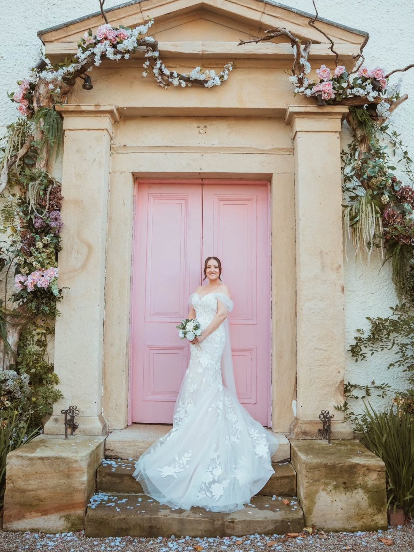 Our beautiful bride Kayla wearing @maggiesotterodesigns Rebecca Ingram - Hattie Lane 💗
We think she looks absolutely stunning and her dress was the perfect choice for her gorgeous venue @thecroft_hotel
We love to see your weddings pics, if you are a past Vows bride and haven't sent any into us, please do! Seeing our brides on their big day, is so special to us!
Congratulations to you again Kayla 🤍🎉🥂
#bridetobe #fitandflareweddingdress #rebeccaingram #thecrofthotel #wakefieldbusiness